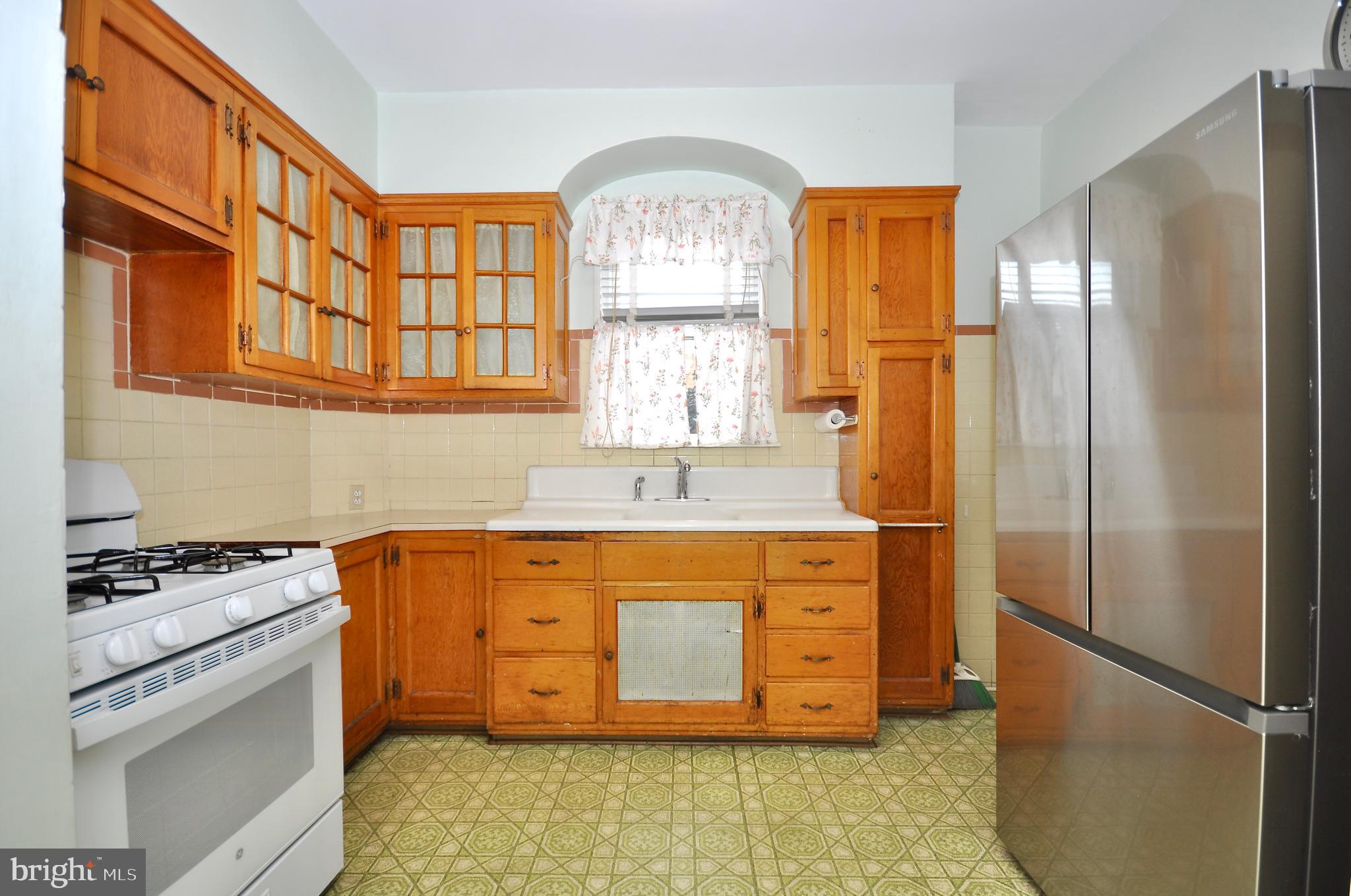 BRIDESBURG - Residential