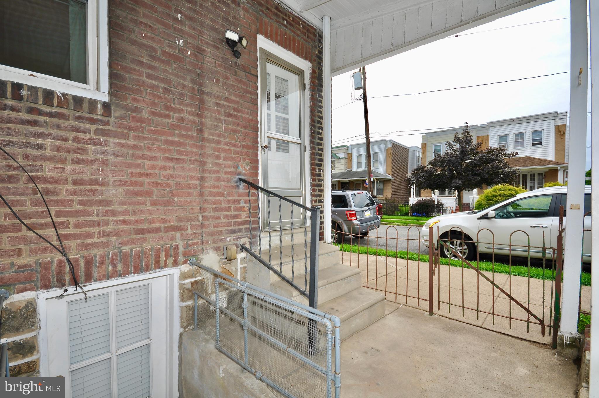 BRIDESBURG - Residential