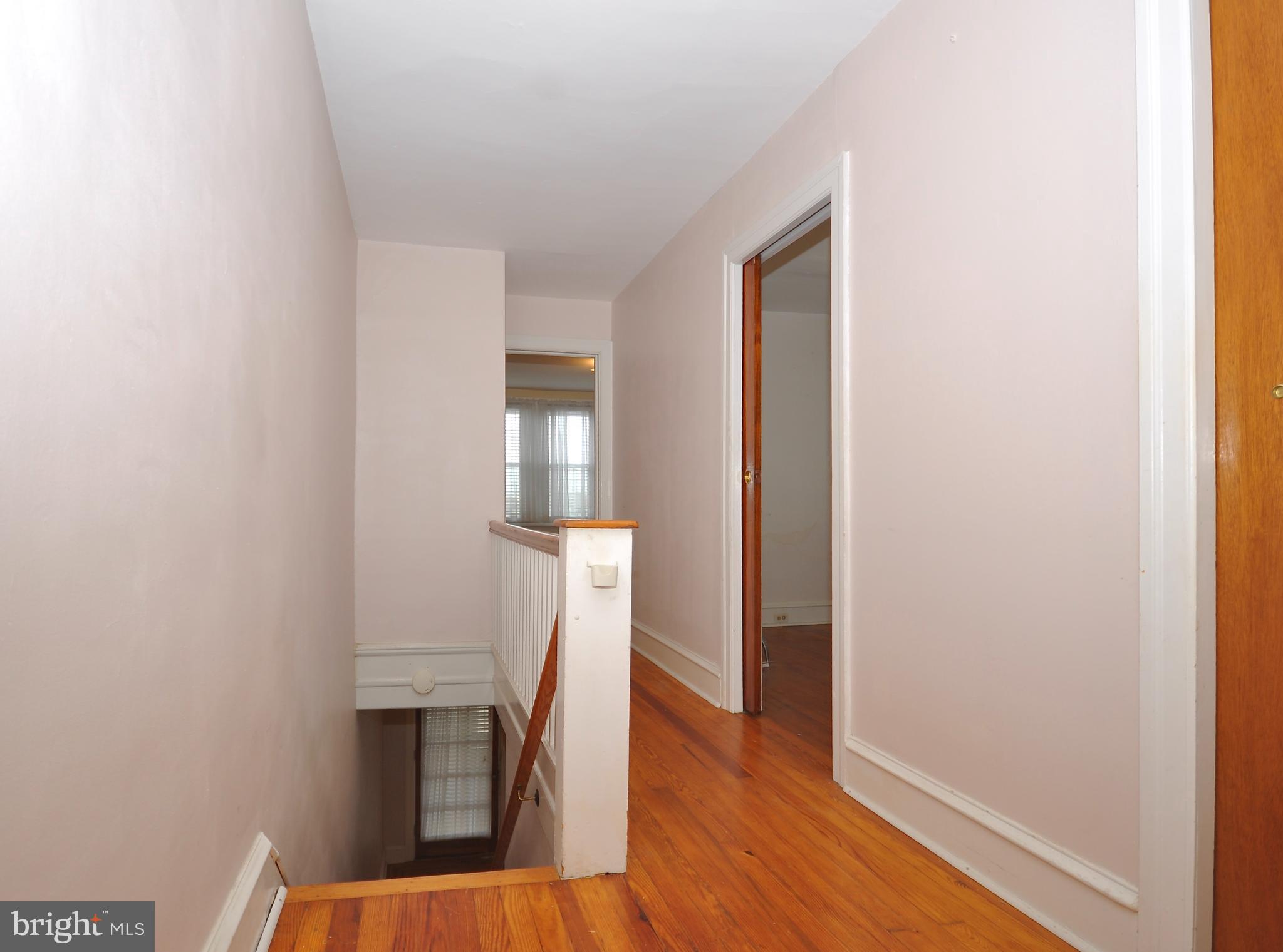 BRIDESBURG - Residential