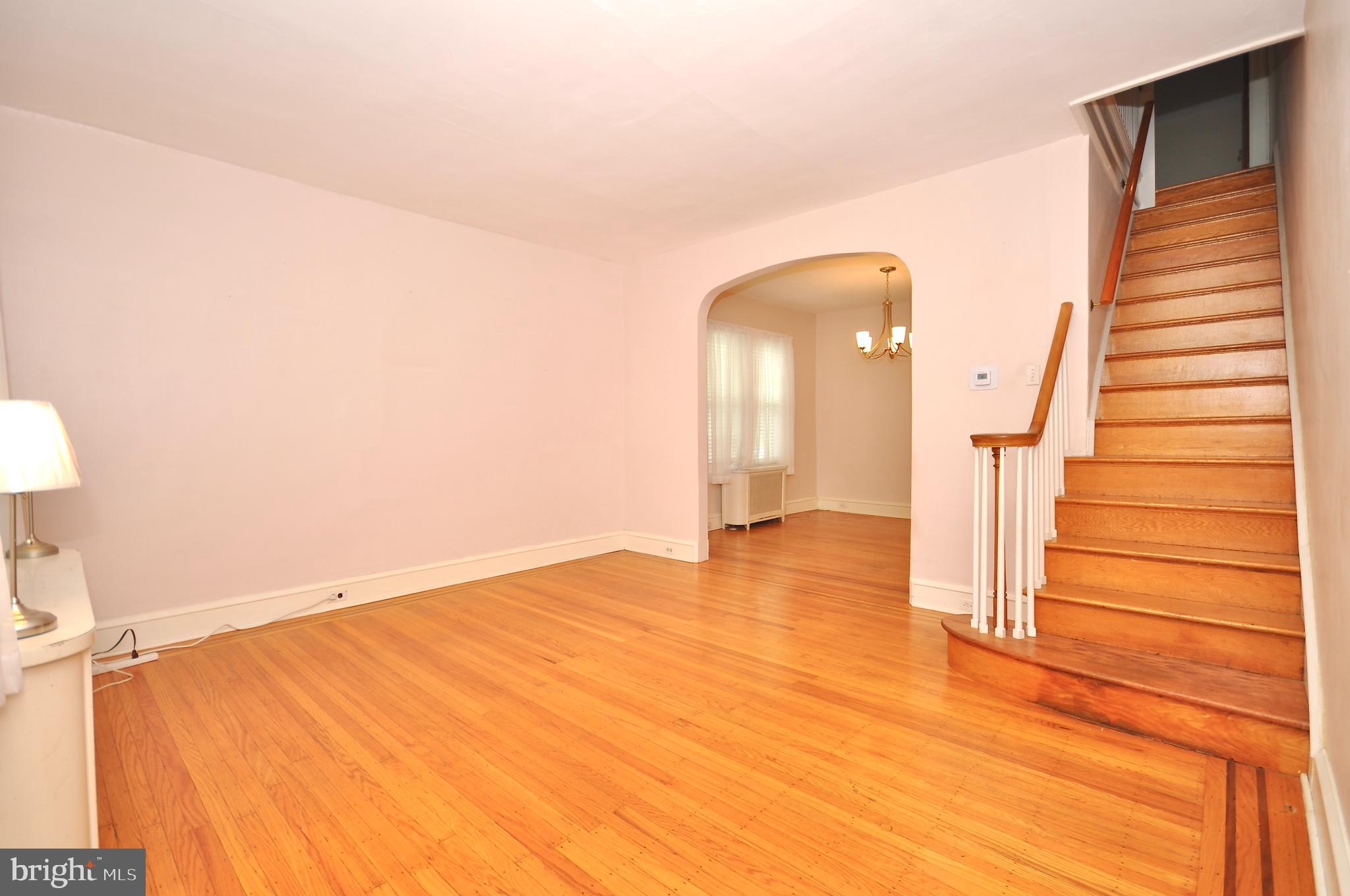 BRIDESBURG - Residential