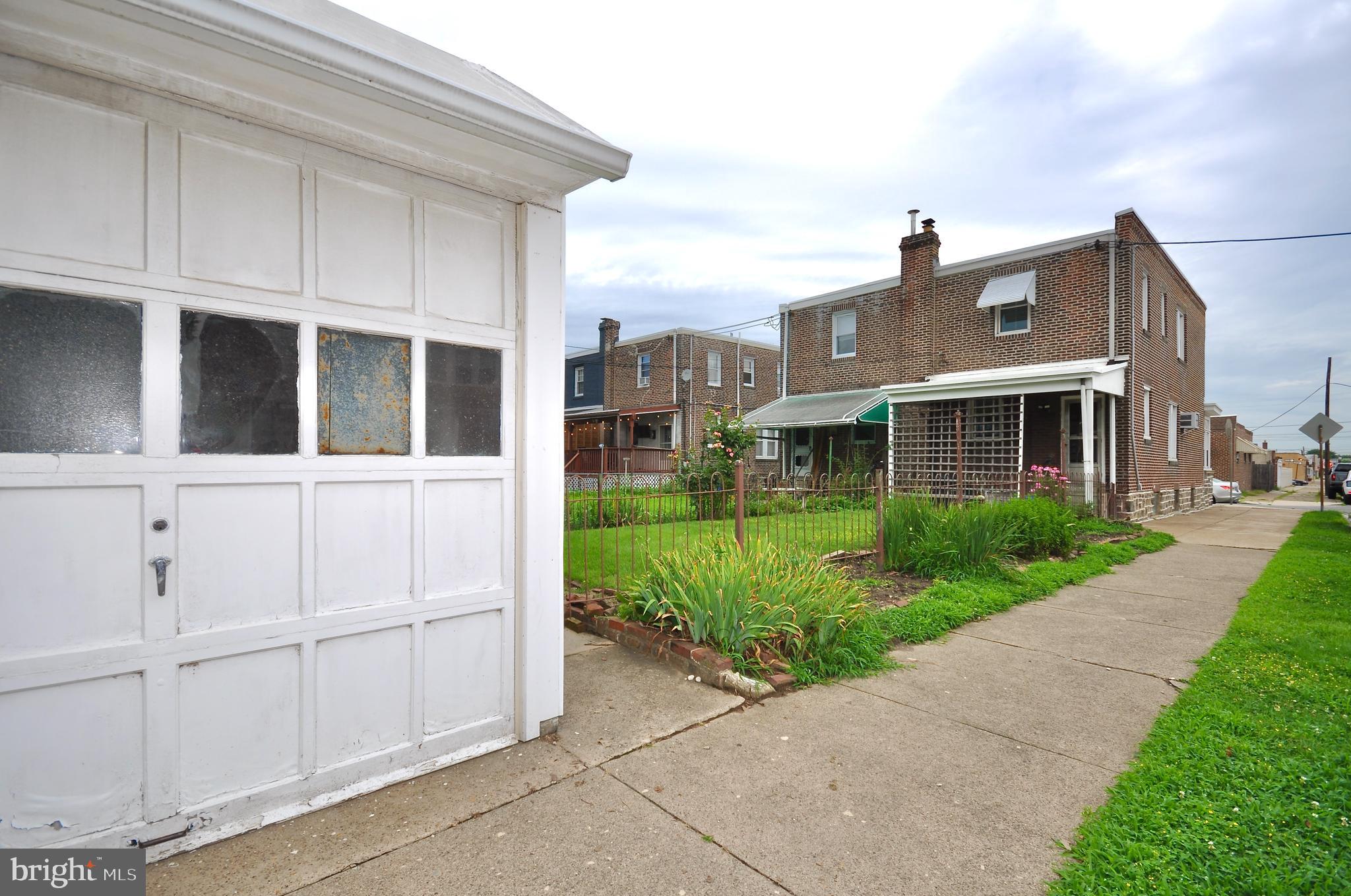 BRIDESBURG - Residential