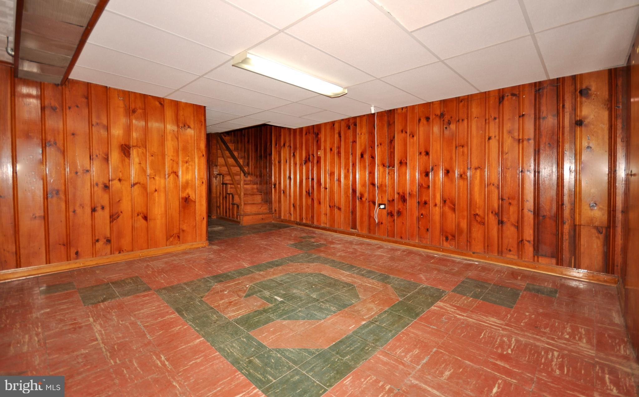 BRIDESBURG - Residential