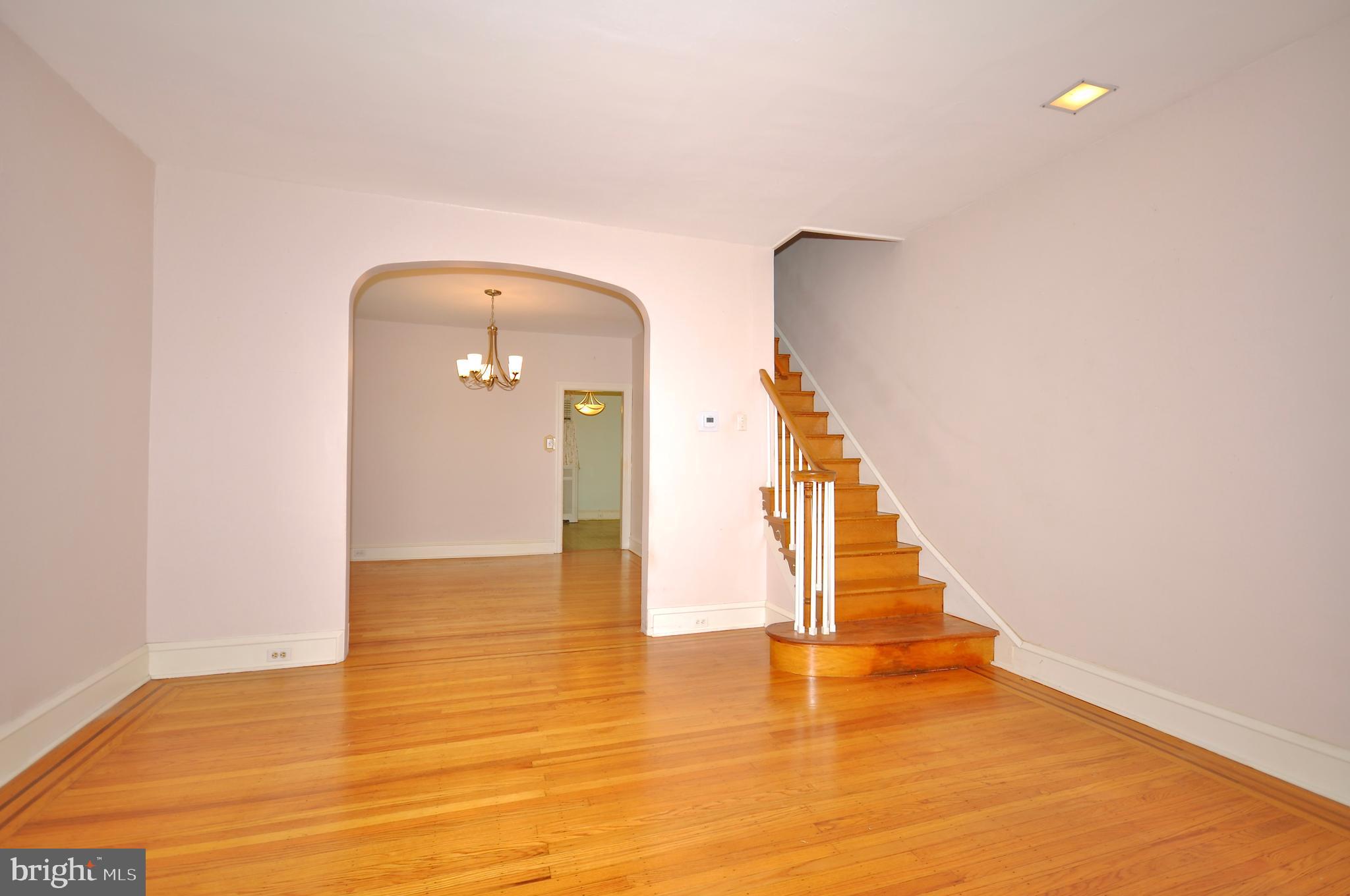 BRIDESBURG - Residential