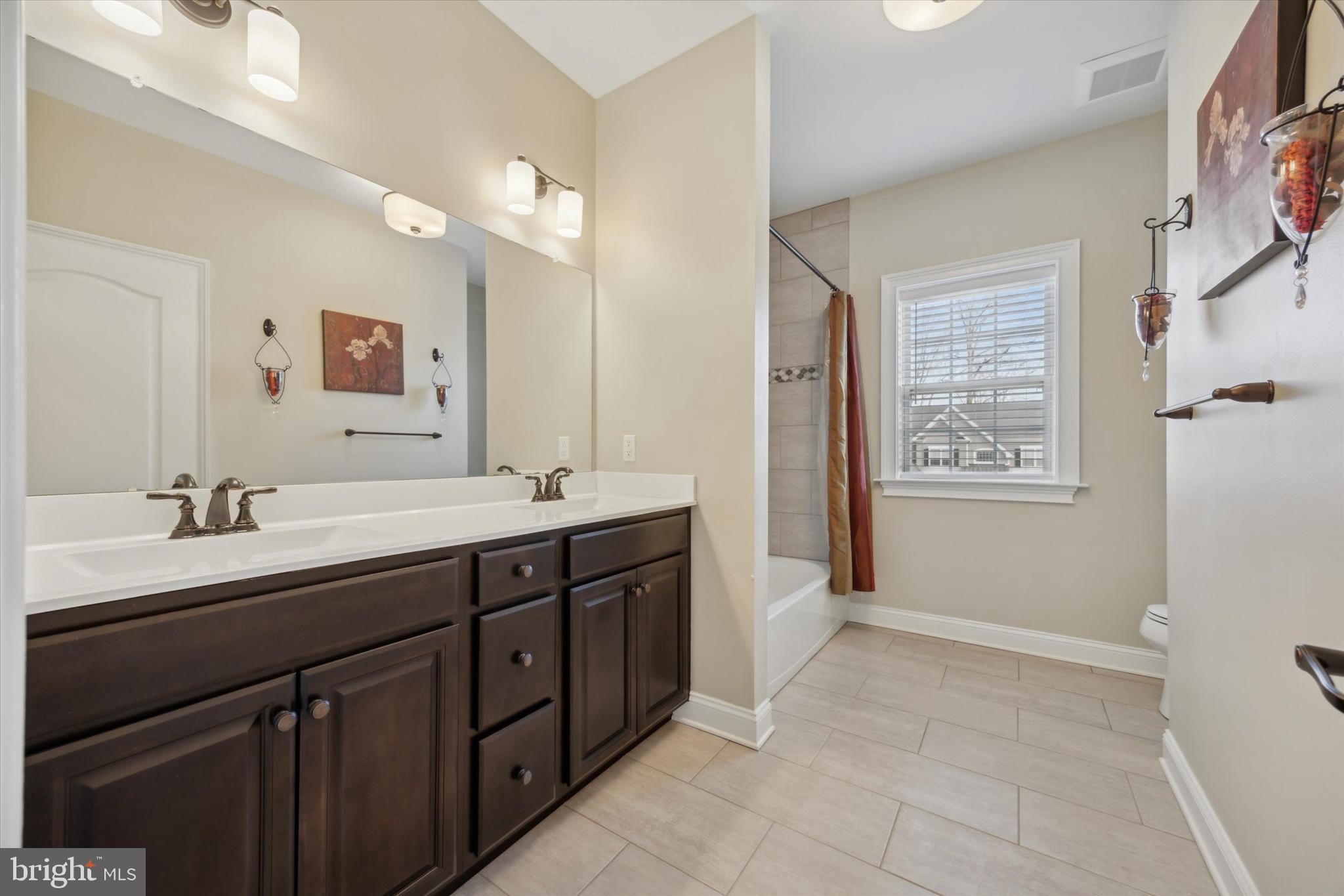 LENAPE VALLEY - Residential