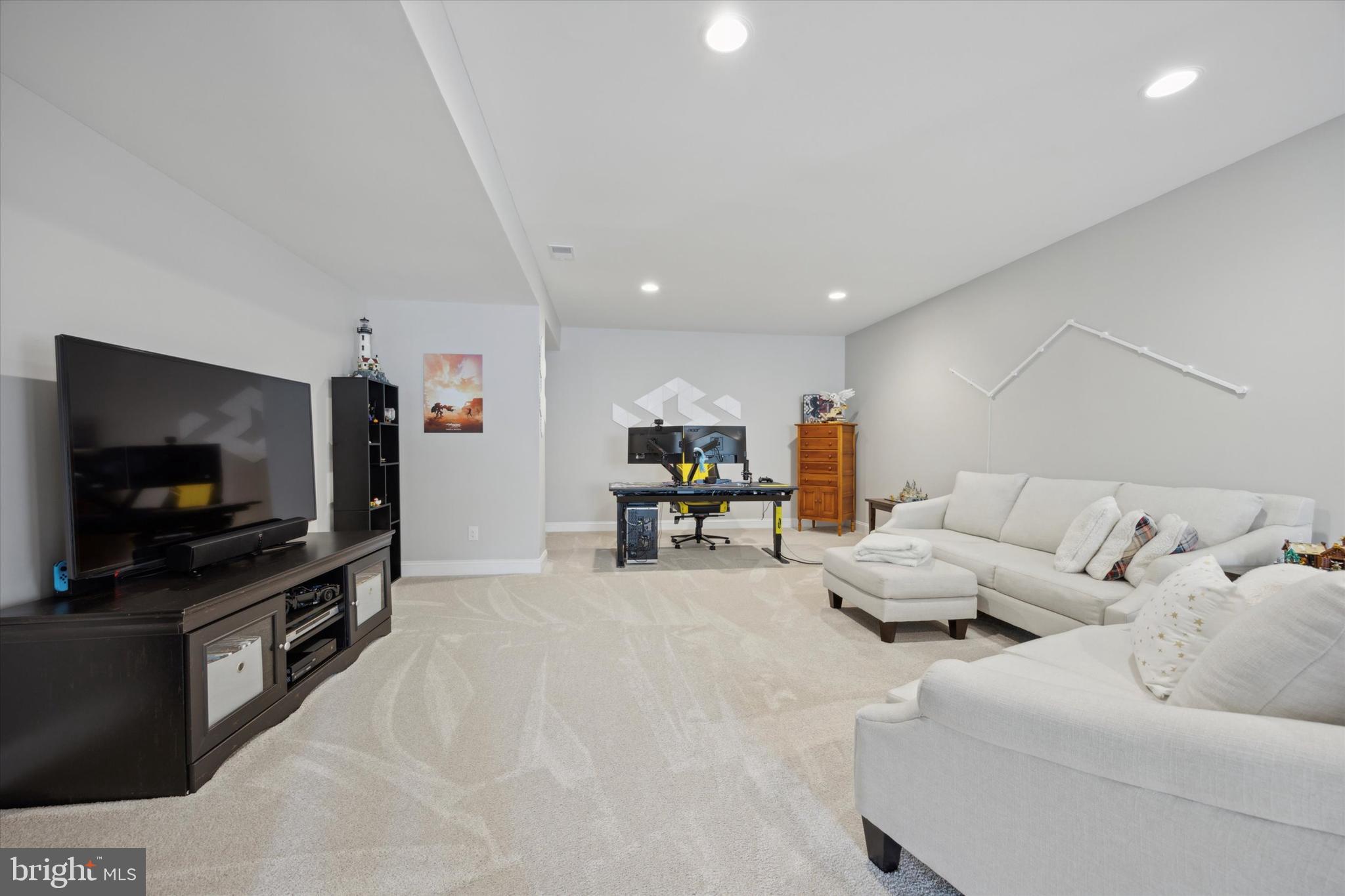 LENAPE VALLEY - Residential