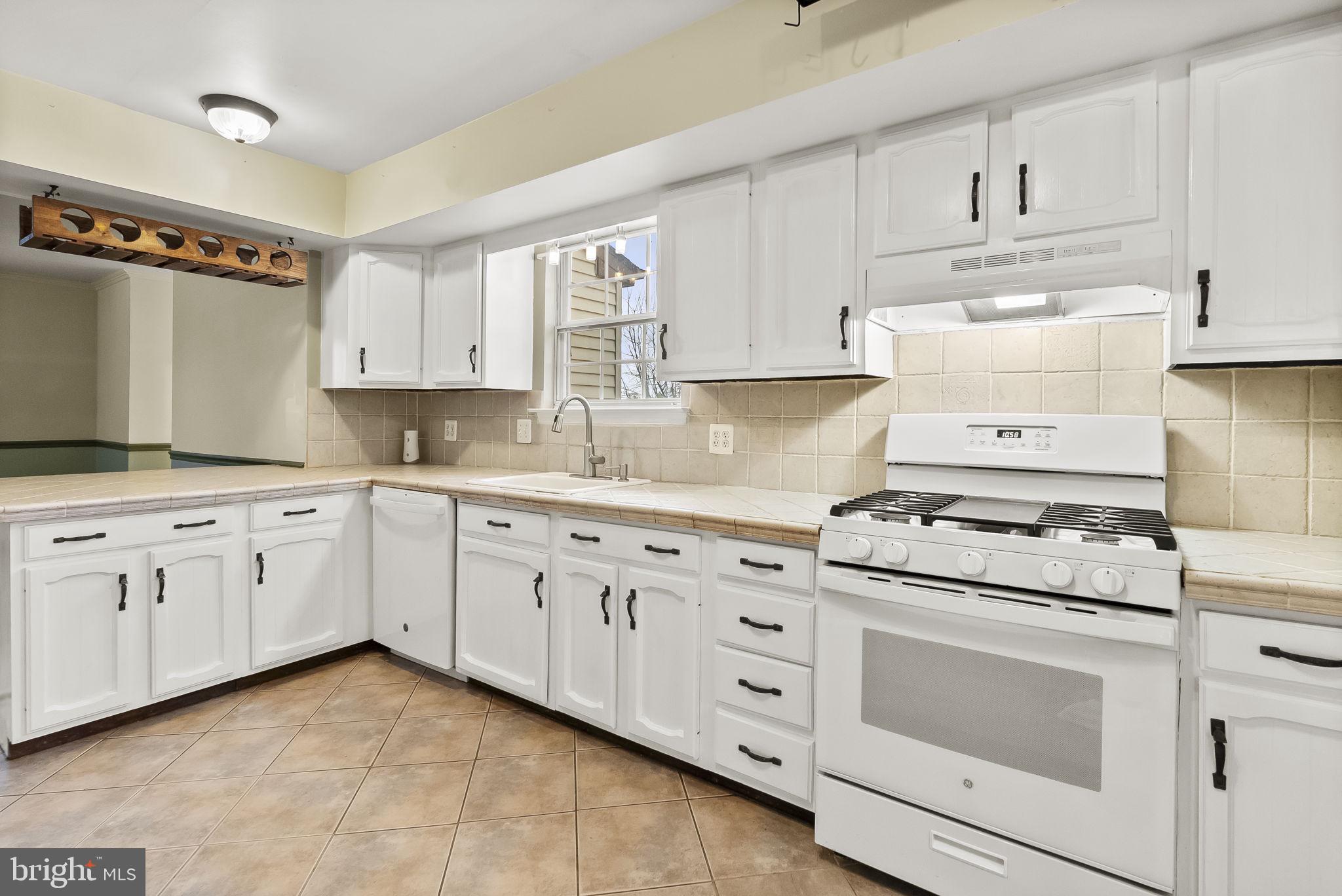 CARIBOU VILLAGE - Residential