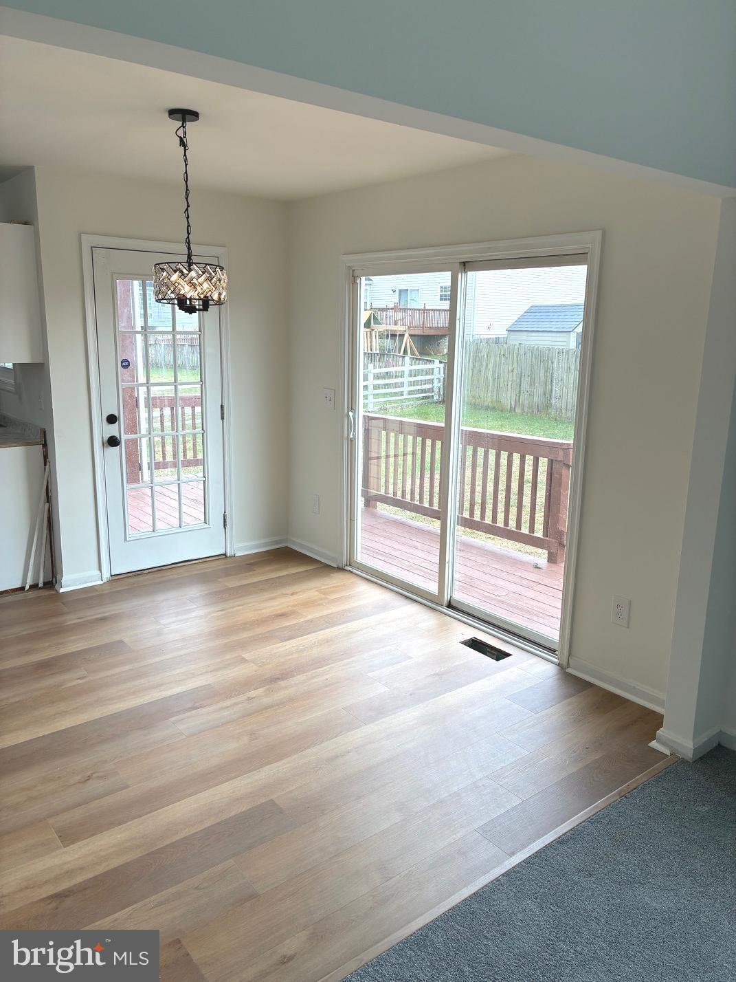 SUMMER HILL - Residential