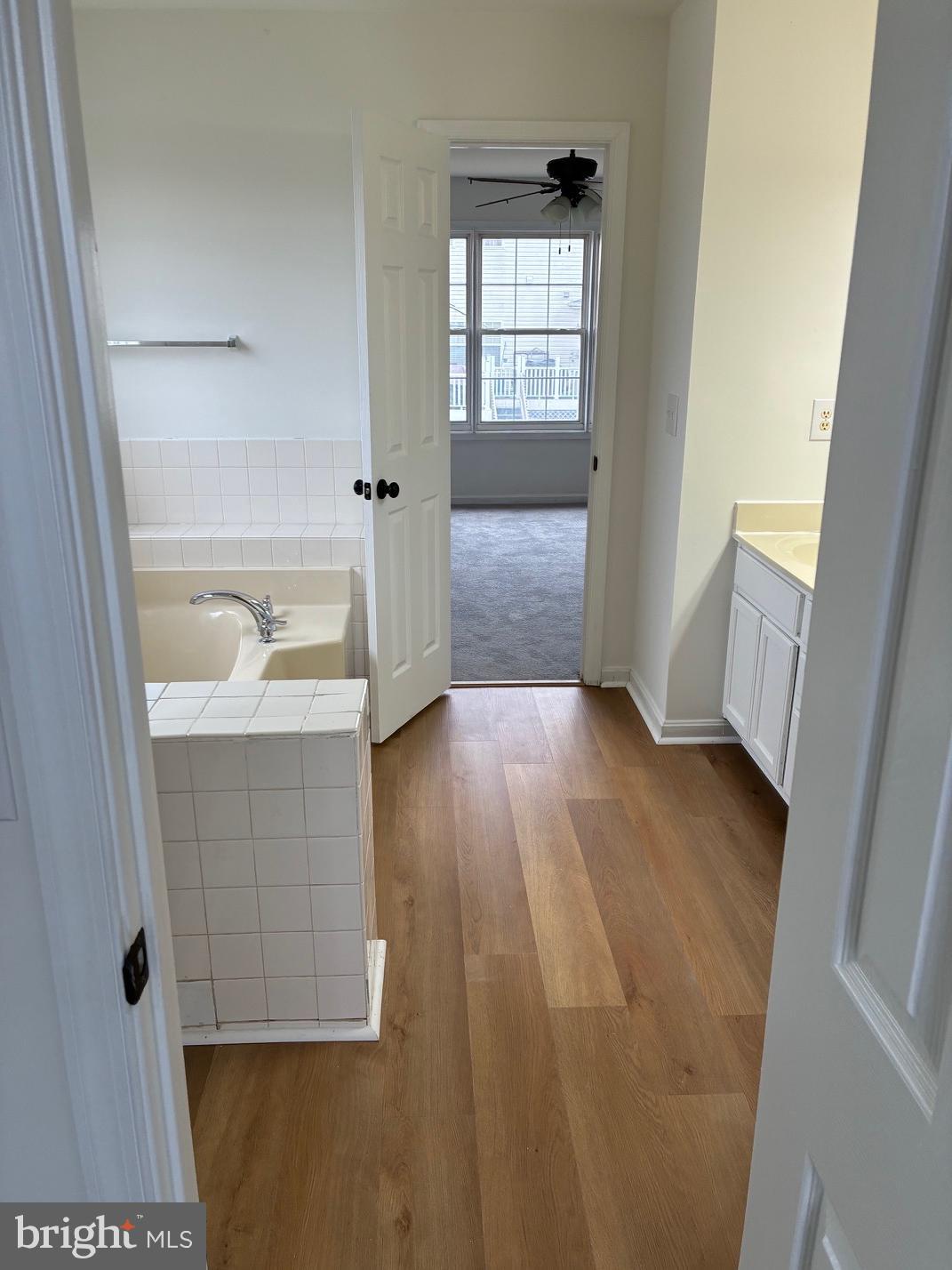 SUMMER HILL - Residential