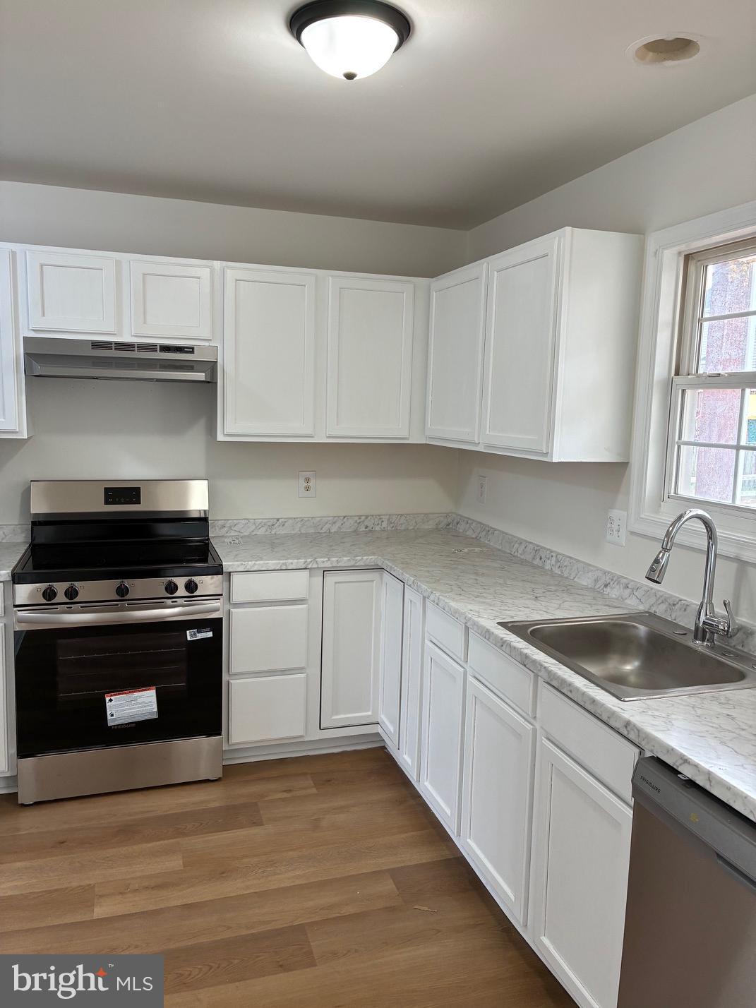 SUMMER HILL - Residential