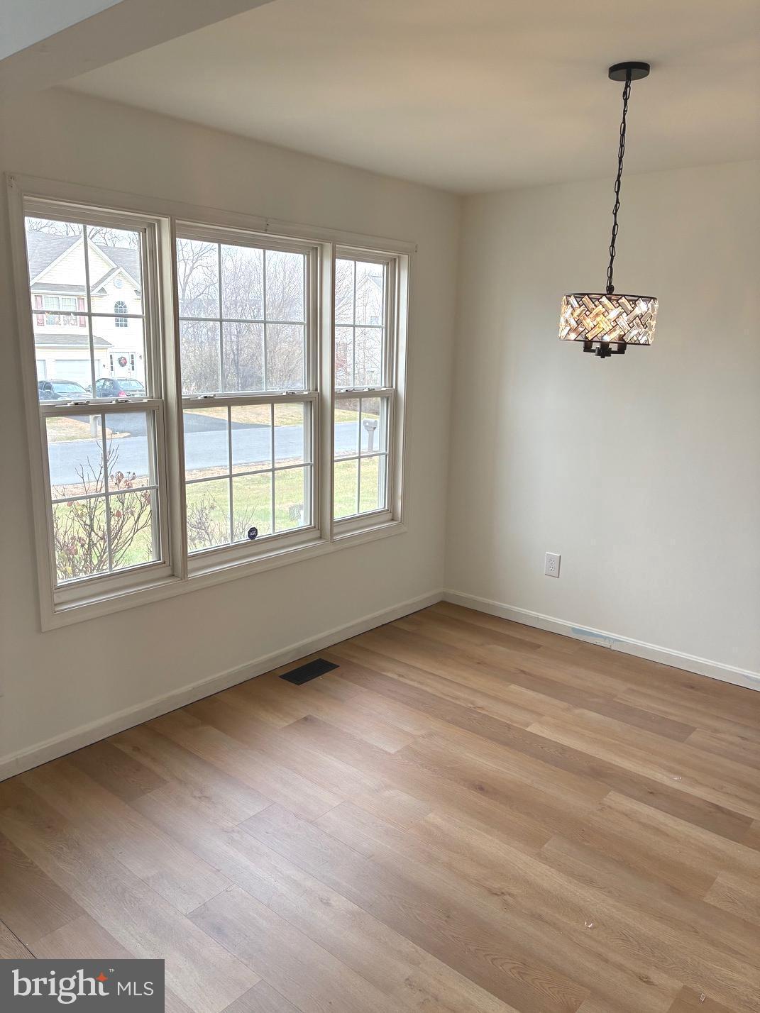 SUMMER HILL - Residential