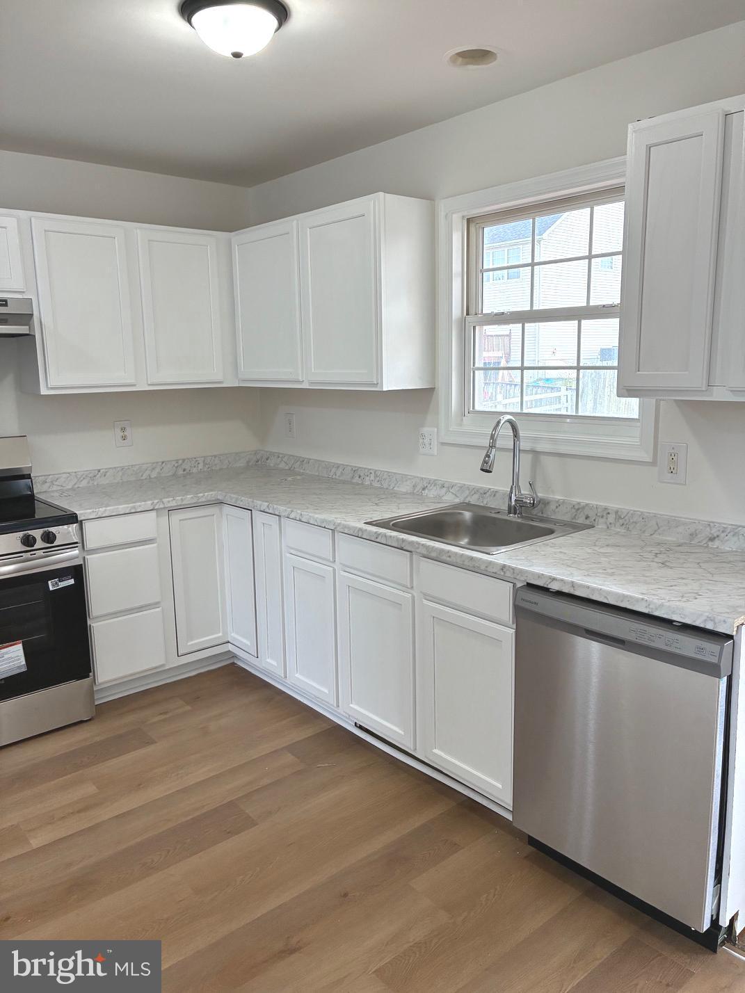 SUMMER HILL - Residential