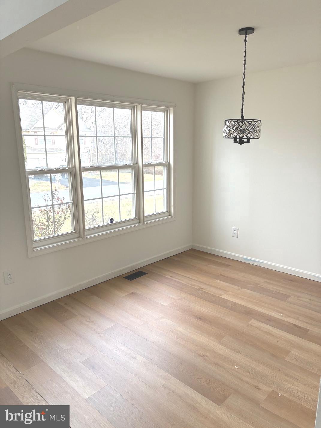 SUMMER HILL - Residential