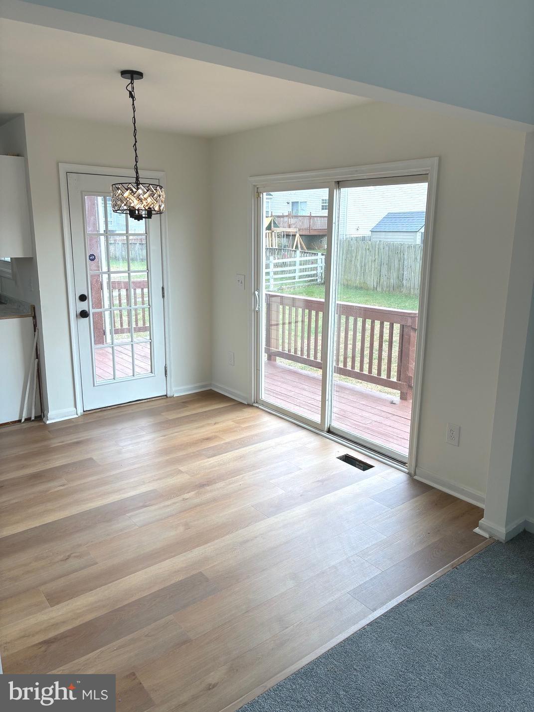 SUMMER HILL - Residential