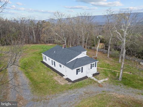 Homes For Sale - 3221 Laurel Grove Road<br/> Frederick County, WINCHESTER, VA 22602