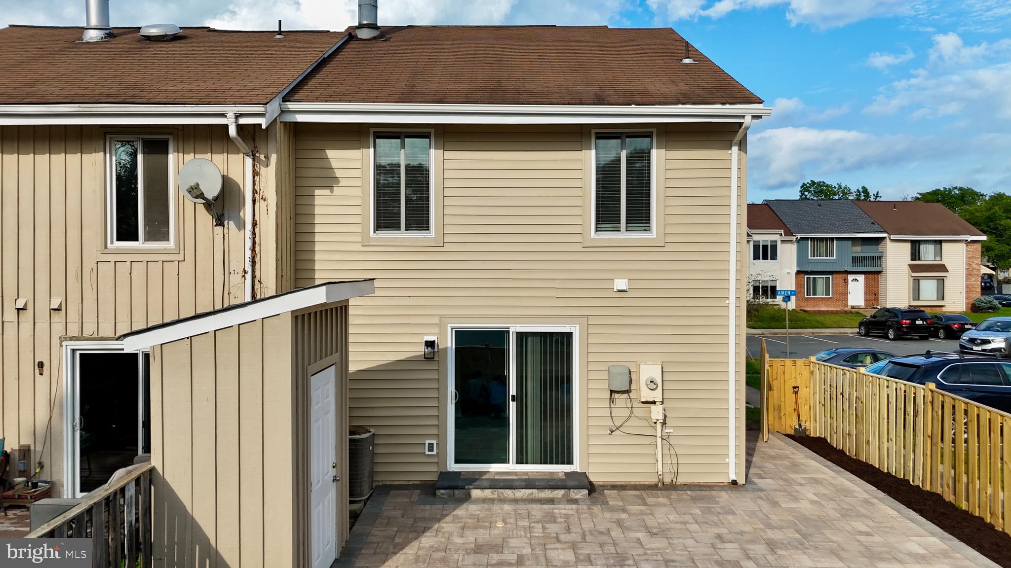 REFLECTION LAKE - Residential