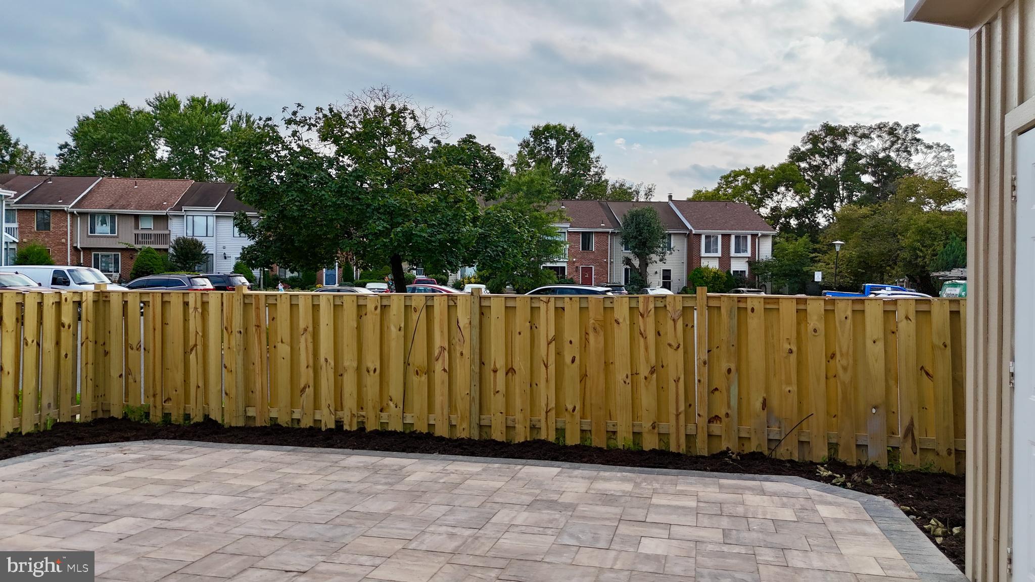 REFLECTION LAKE - Residential
