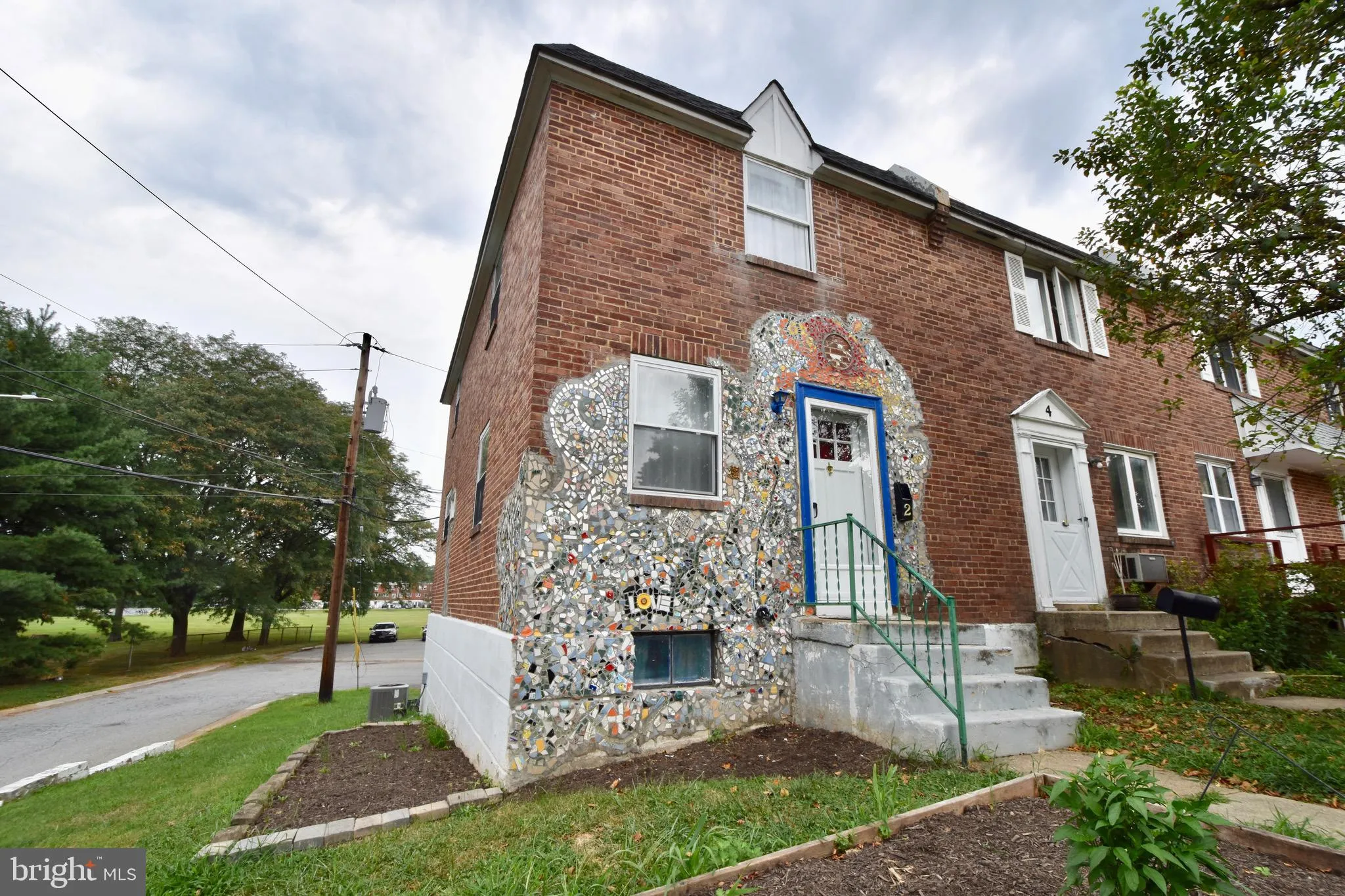 2 Madison Drive, Newark, DE 19711