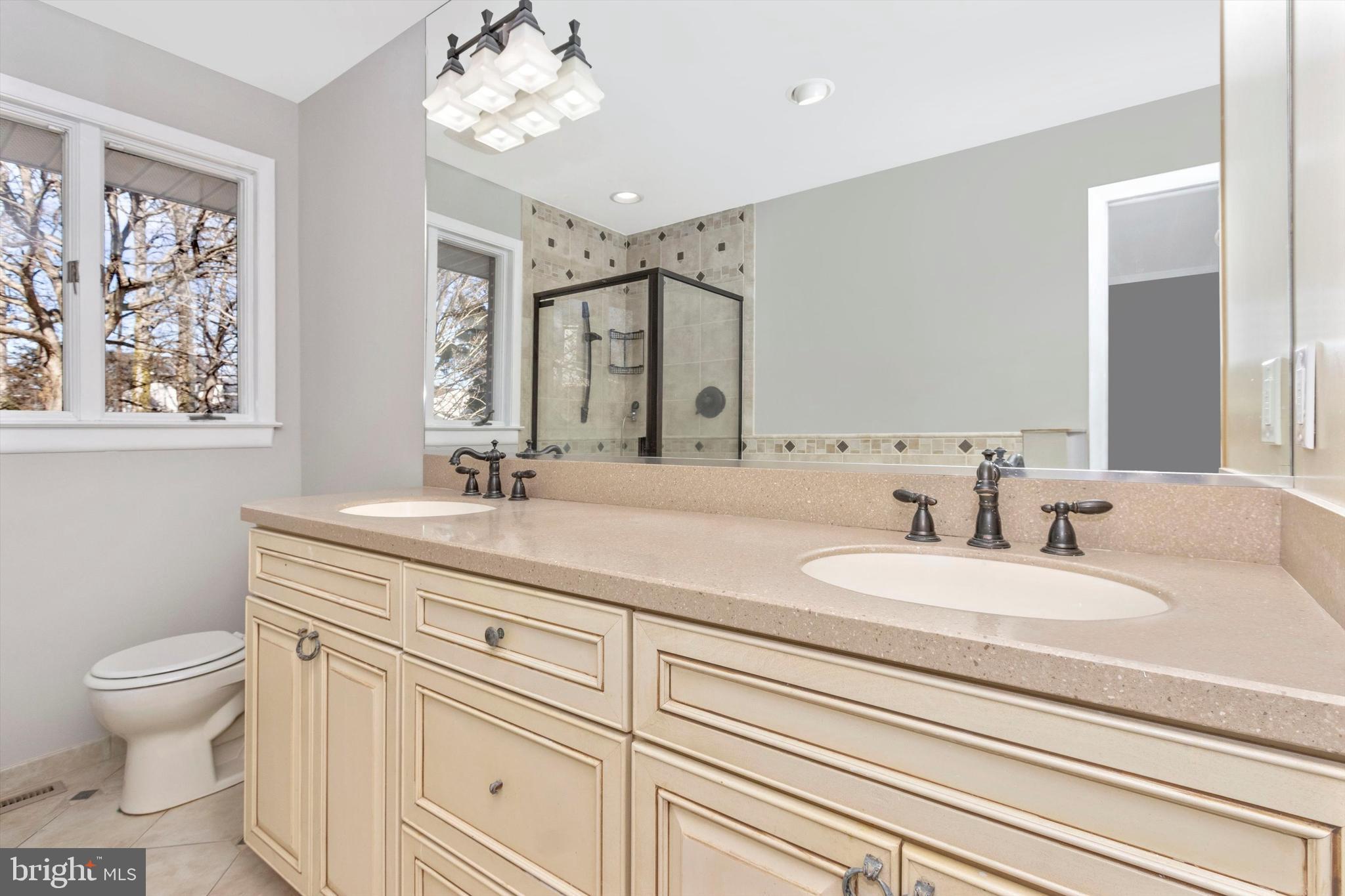 MICHAELTON MANOR - Residential