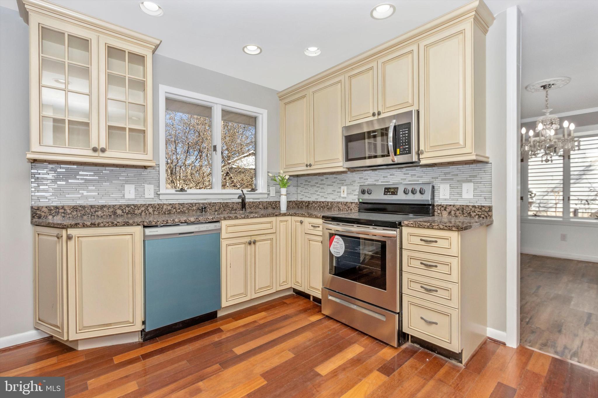 MICHAELTON MANOR - Residential