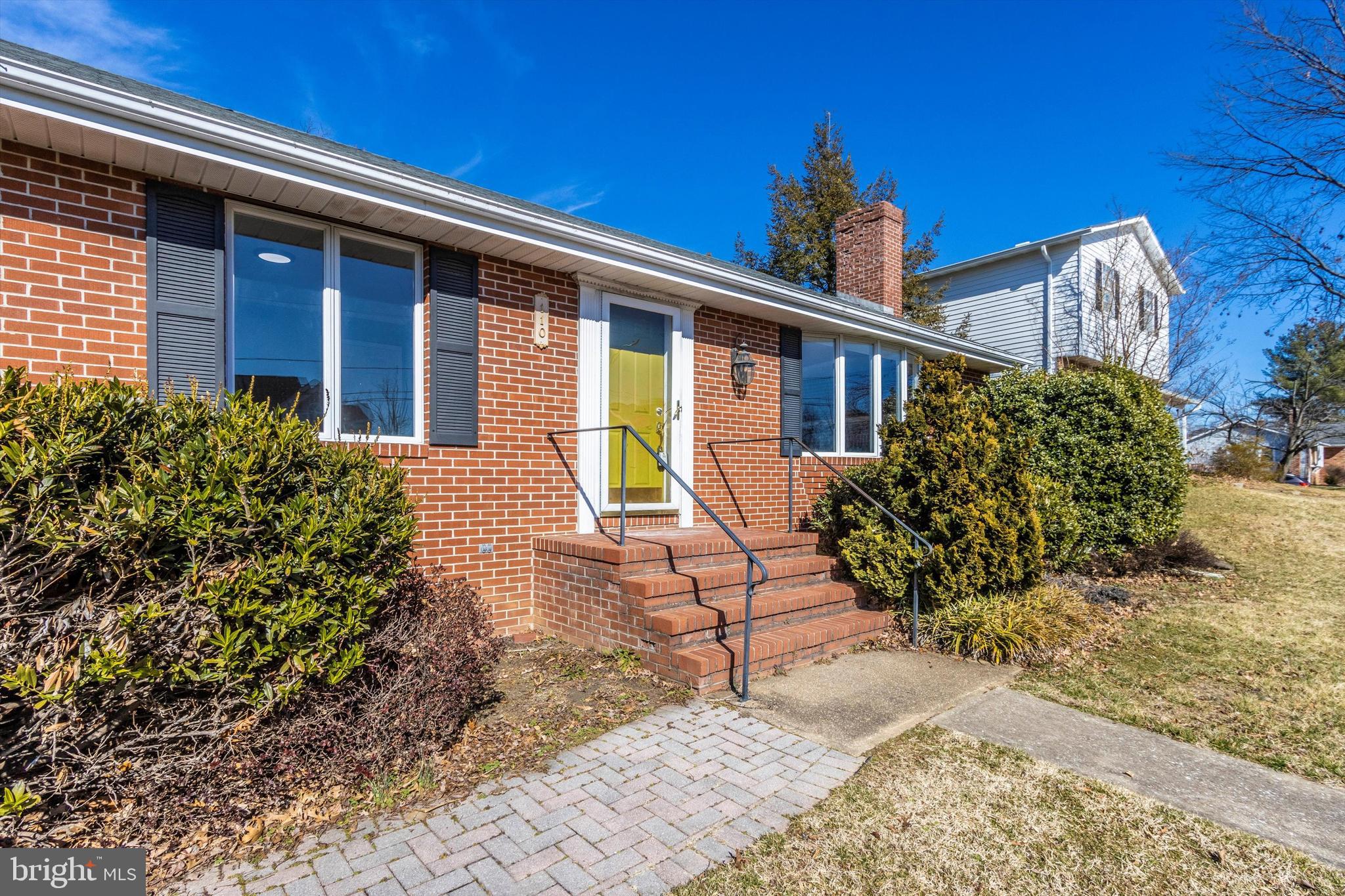 MICHAELTON MANOR - Residential