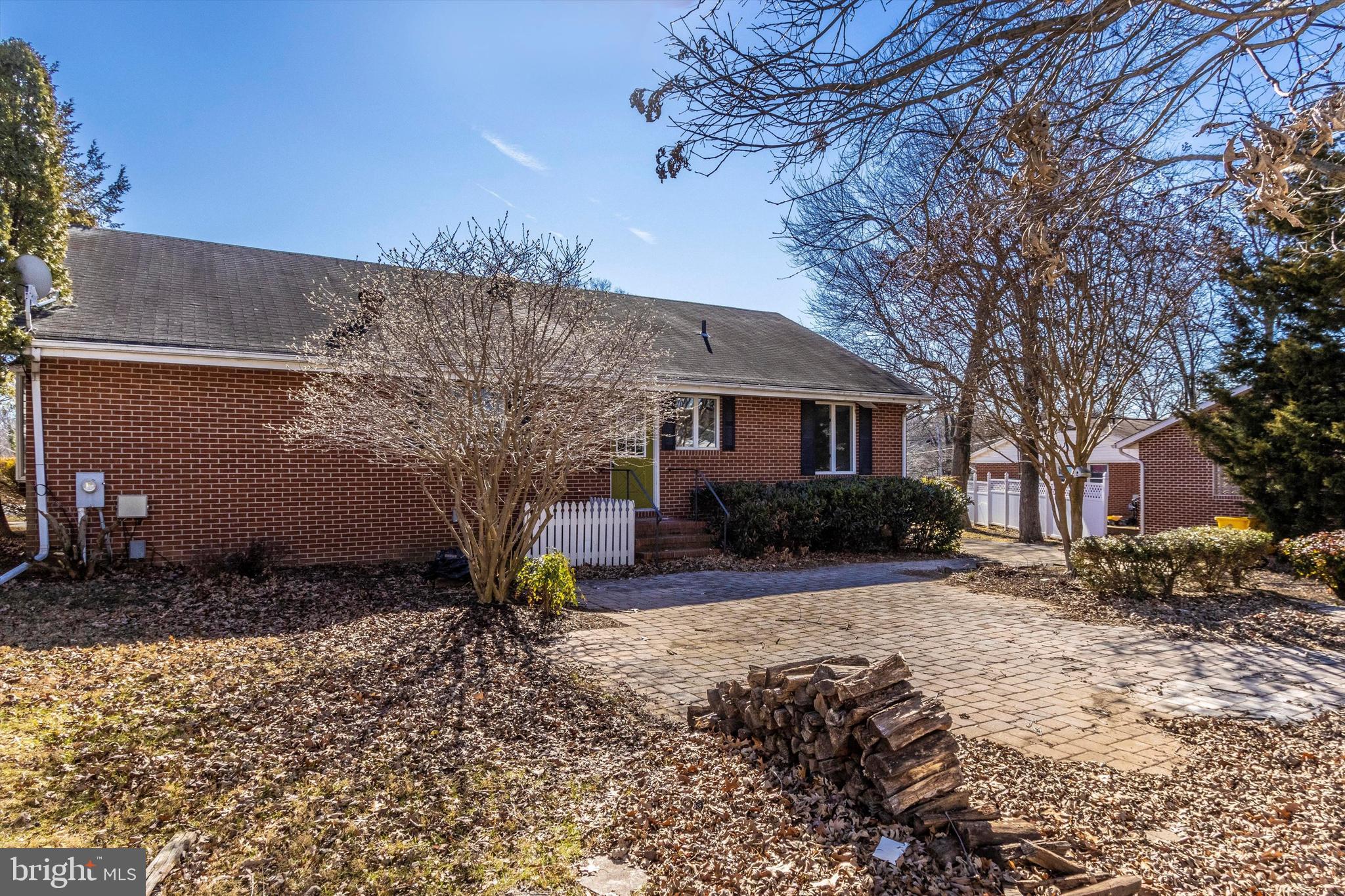 MICHAELTON MANOR - Residential