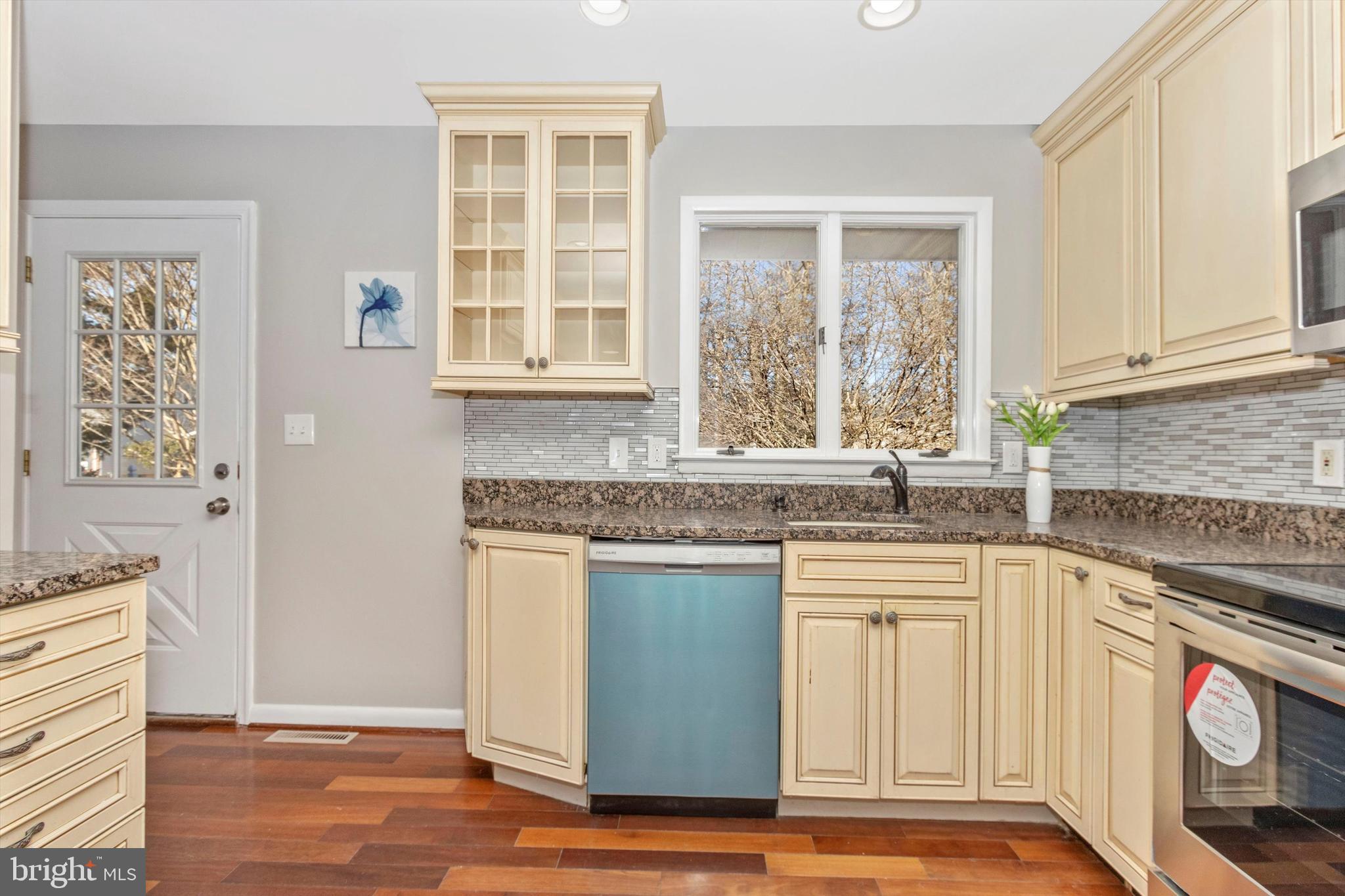 MICHAELTON MANOR - Residential