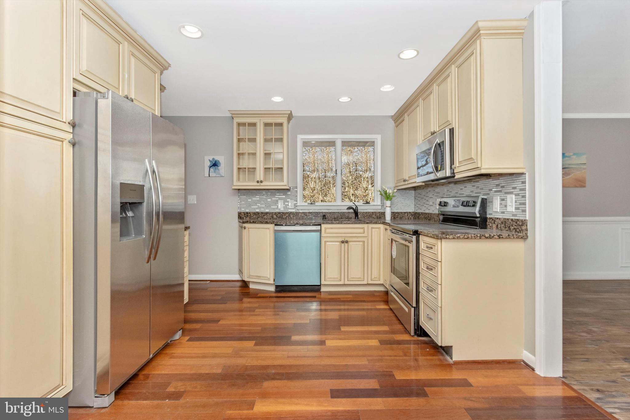 MICHAELTON MANOR - Residential