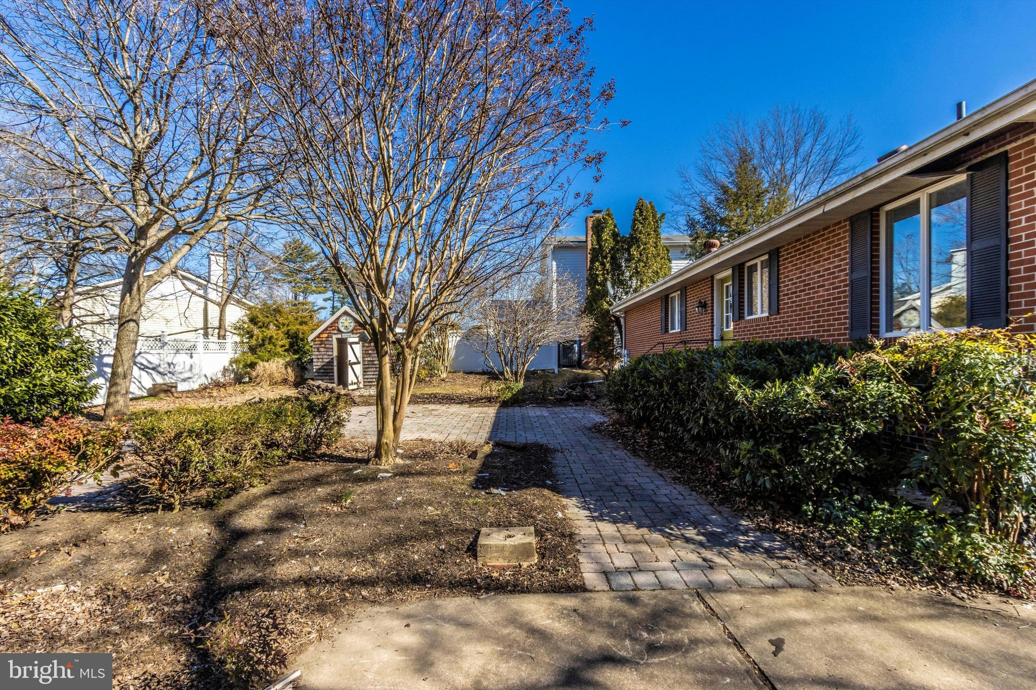 MICHAELTON MANOR - Residential