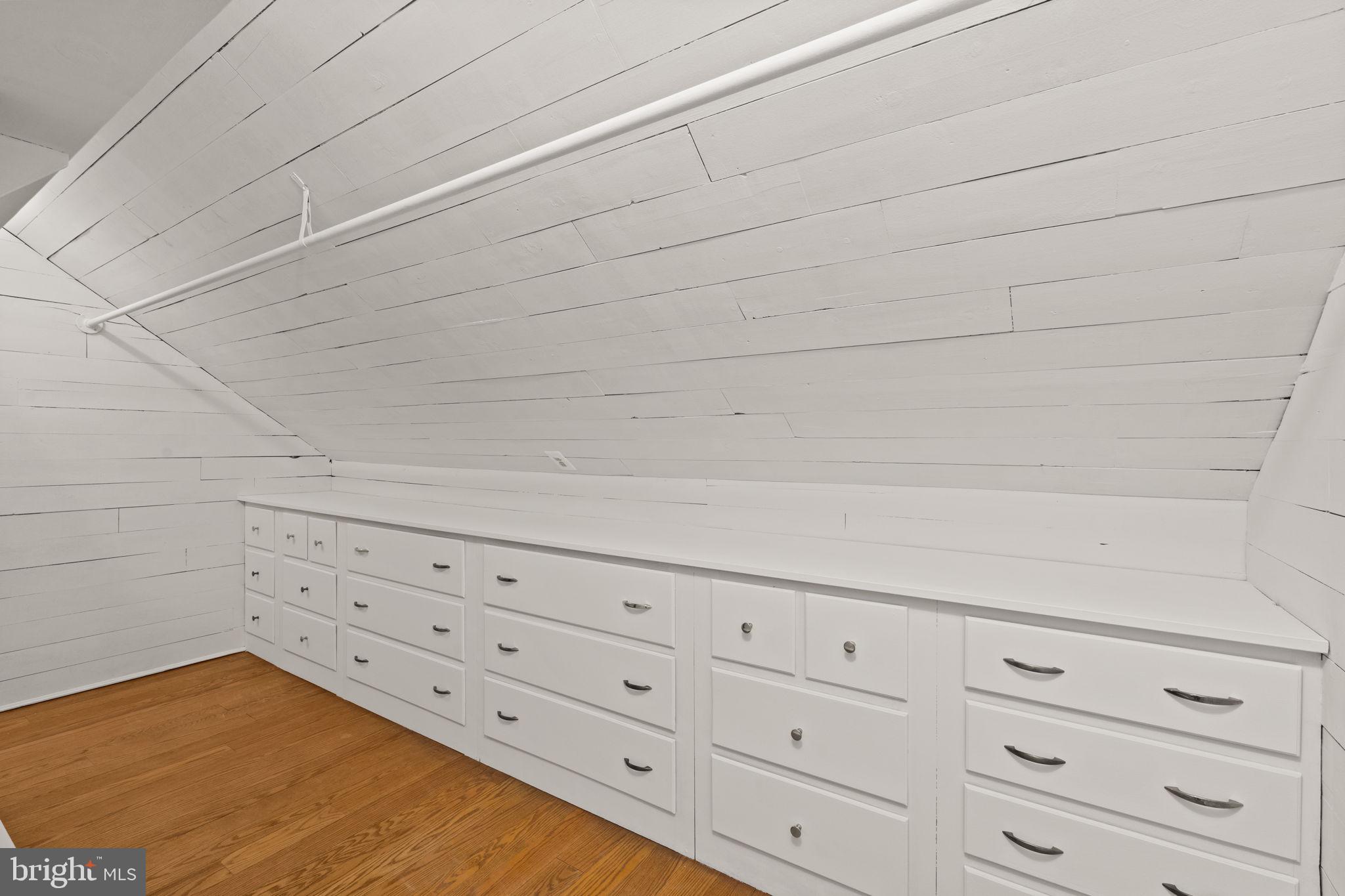 BEVERLEY HILLS - Residential