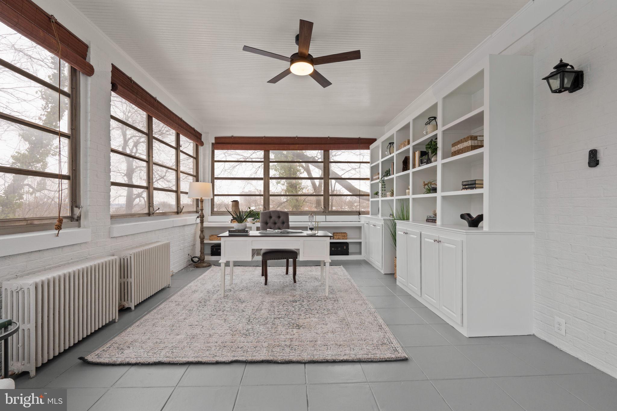 BEVERLEY HILLS - Residential