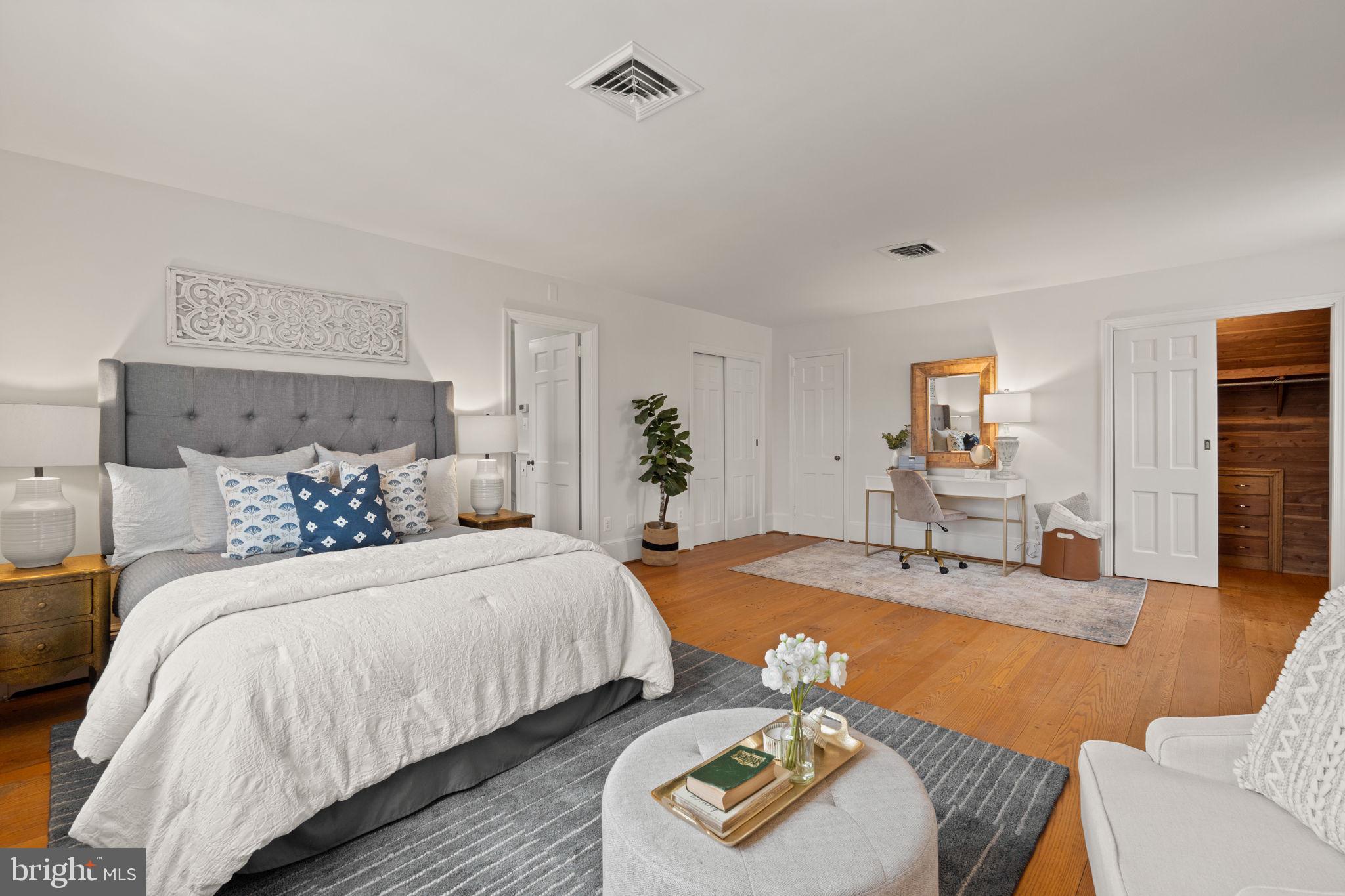 BEVERLEY HILLS - Residential