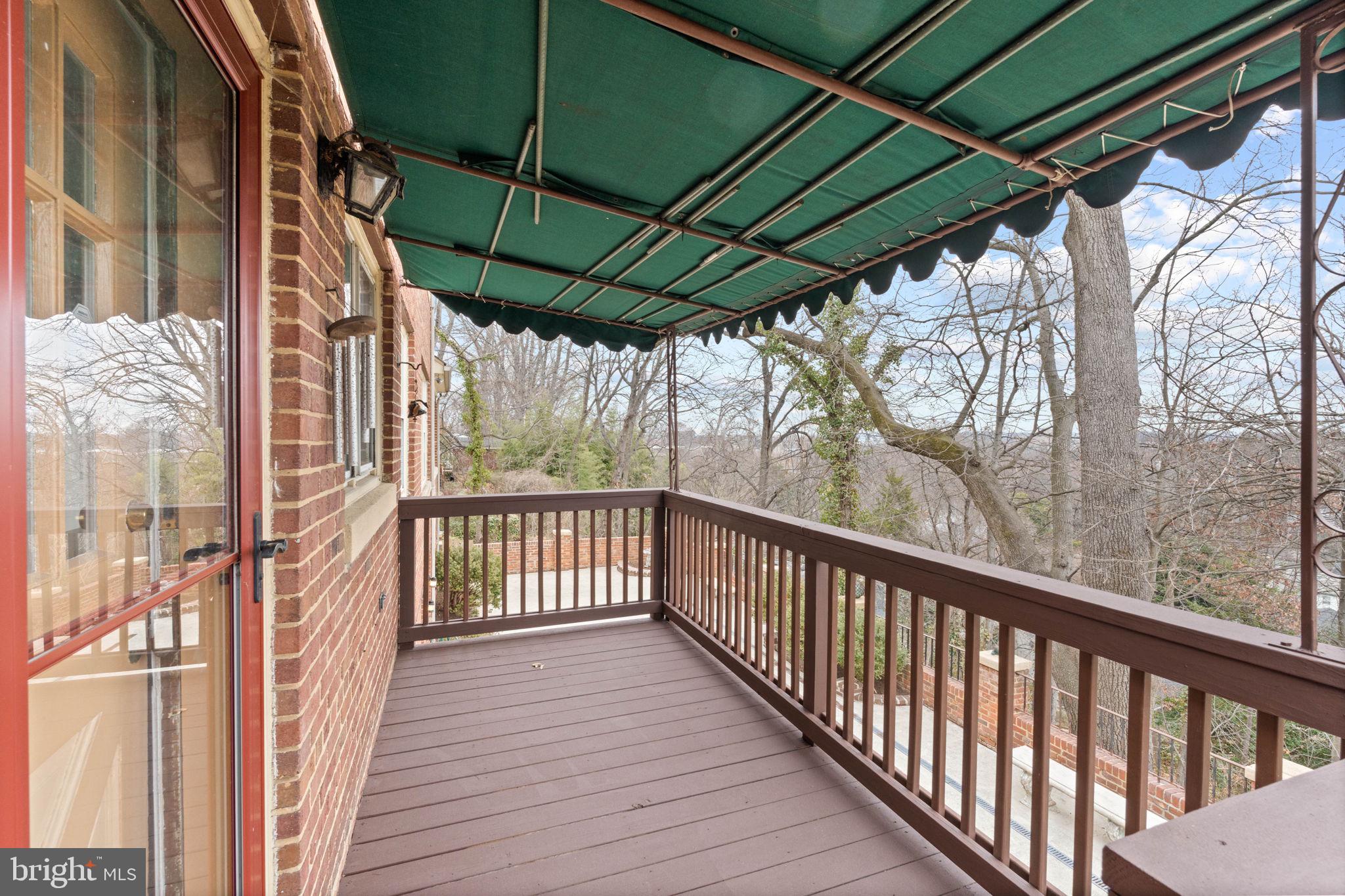 BEVERLEY HILLS - Residential