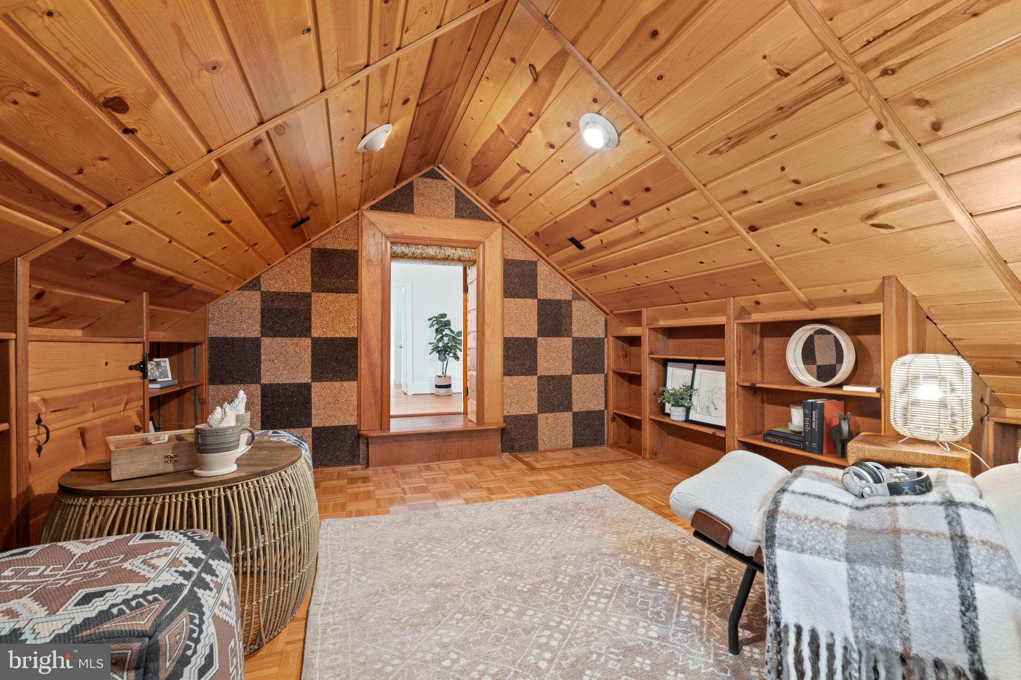 BEVERLEY HILLS - Residential