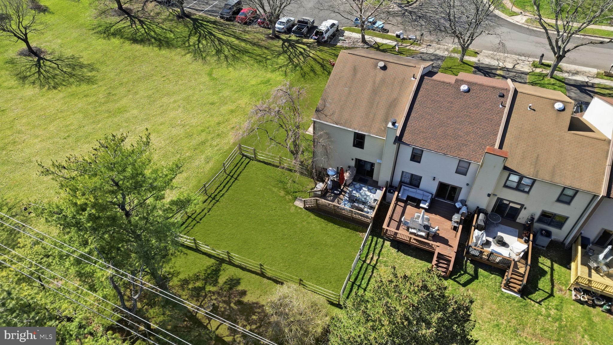 TYLER WALK - Residential