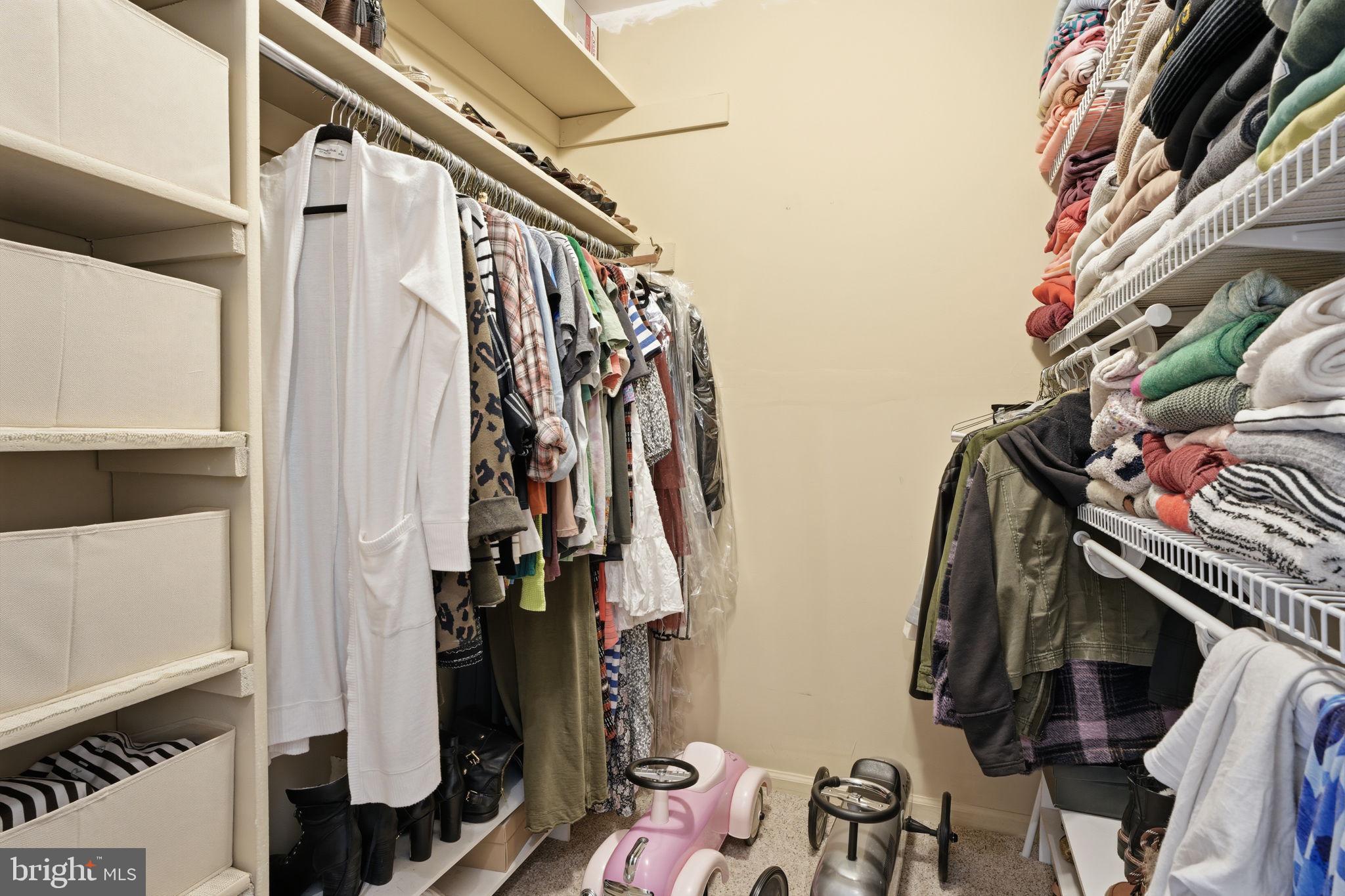 TYLER WALK - Residential