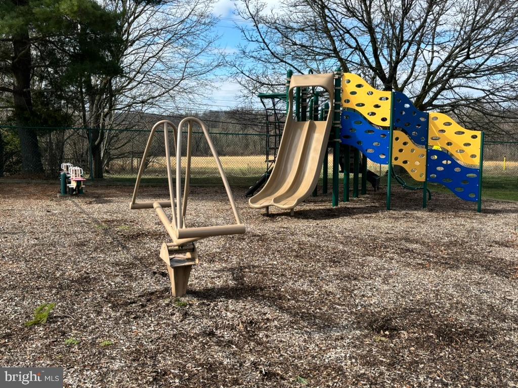 TYLER WALK - Residential