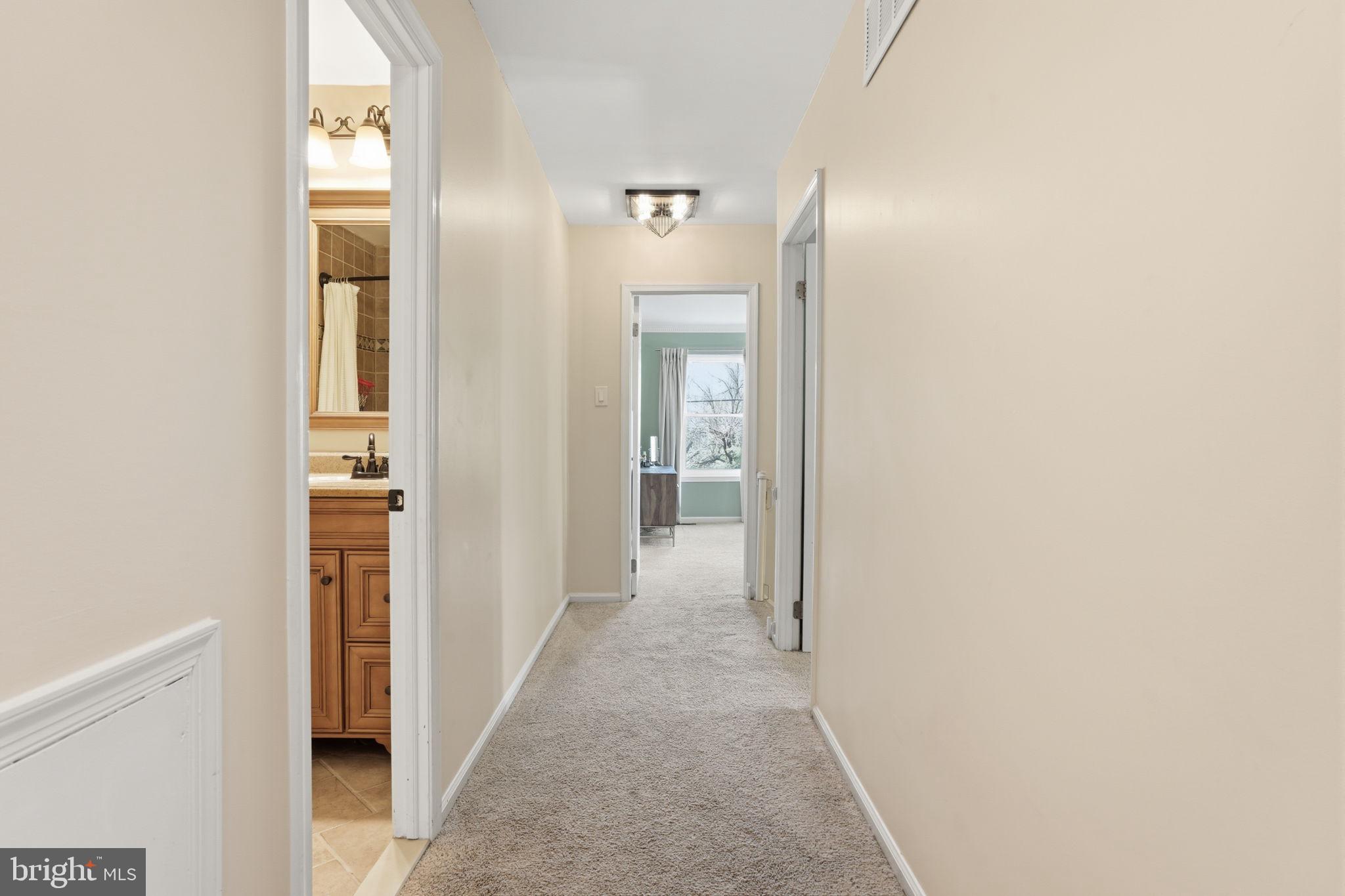 TYLER WALK - Residential