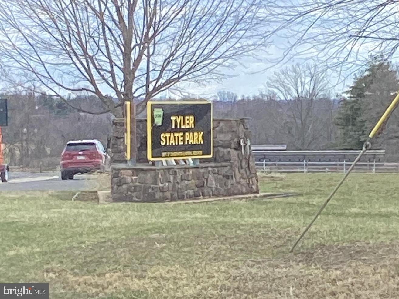 TYLER WALK - Residential