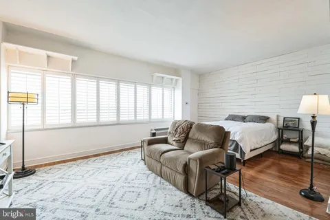 800 4th Street SW Unit S816, Washington, DC 20024 - MLS#: DCDC2170446