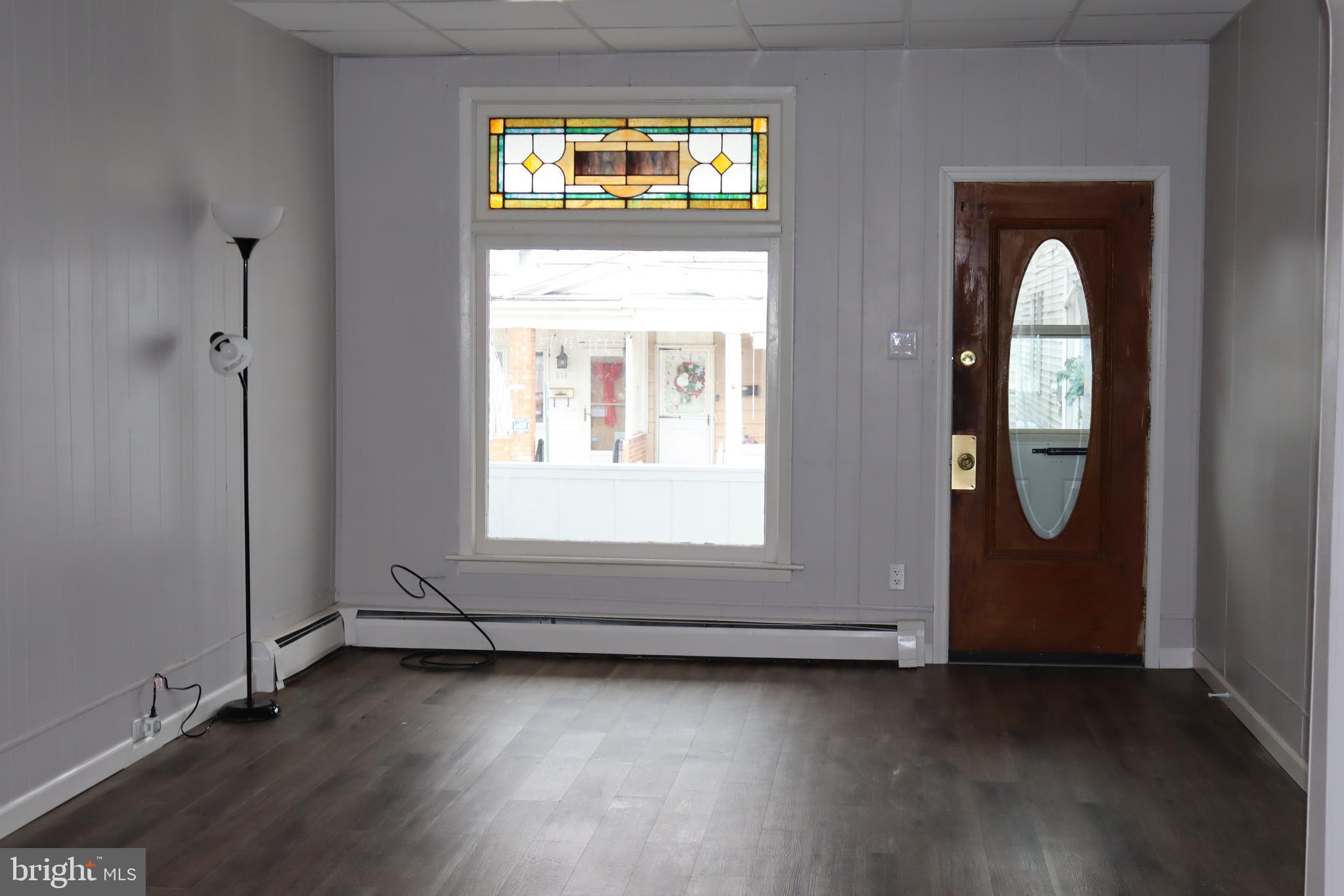 319 N COLUMBIA STREET