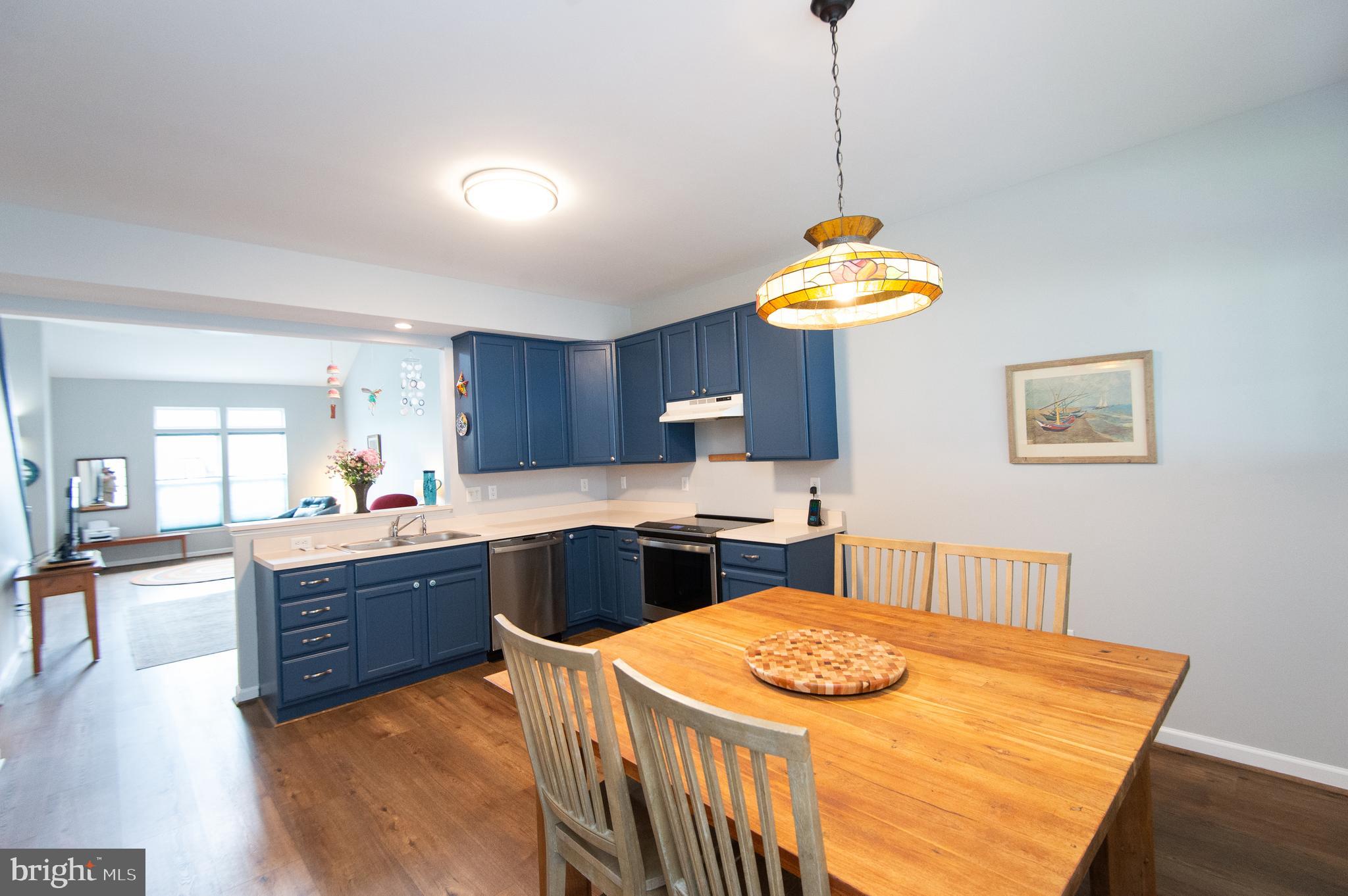 AVON PARK - Residential