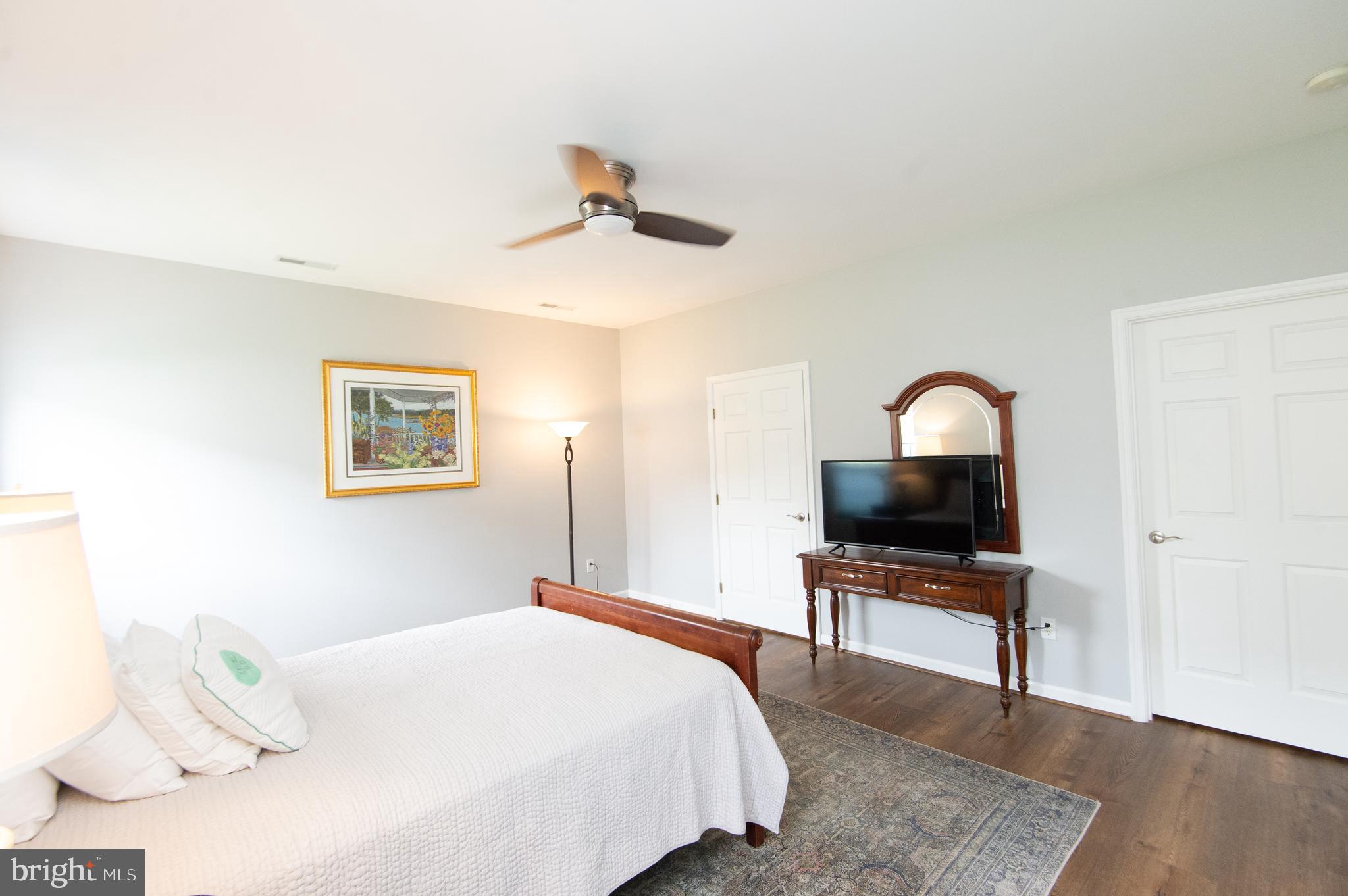 AVON PARK - Residential