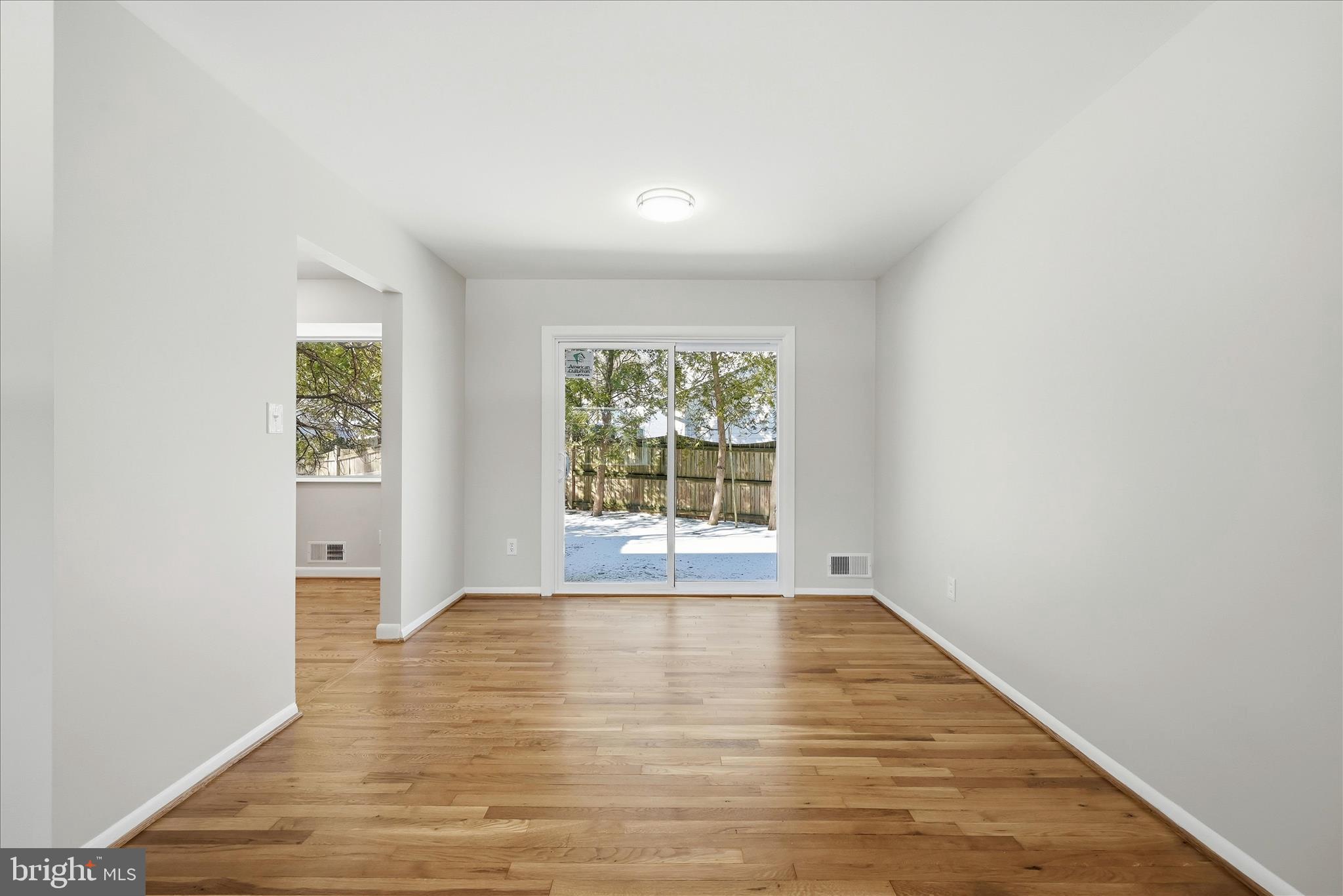 FAIRFAX COUNTRY CLUB ESTATES - Residential