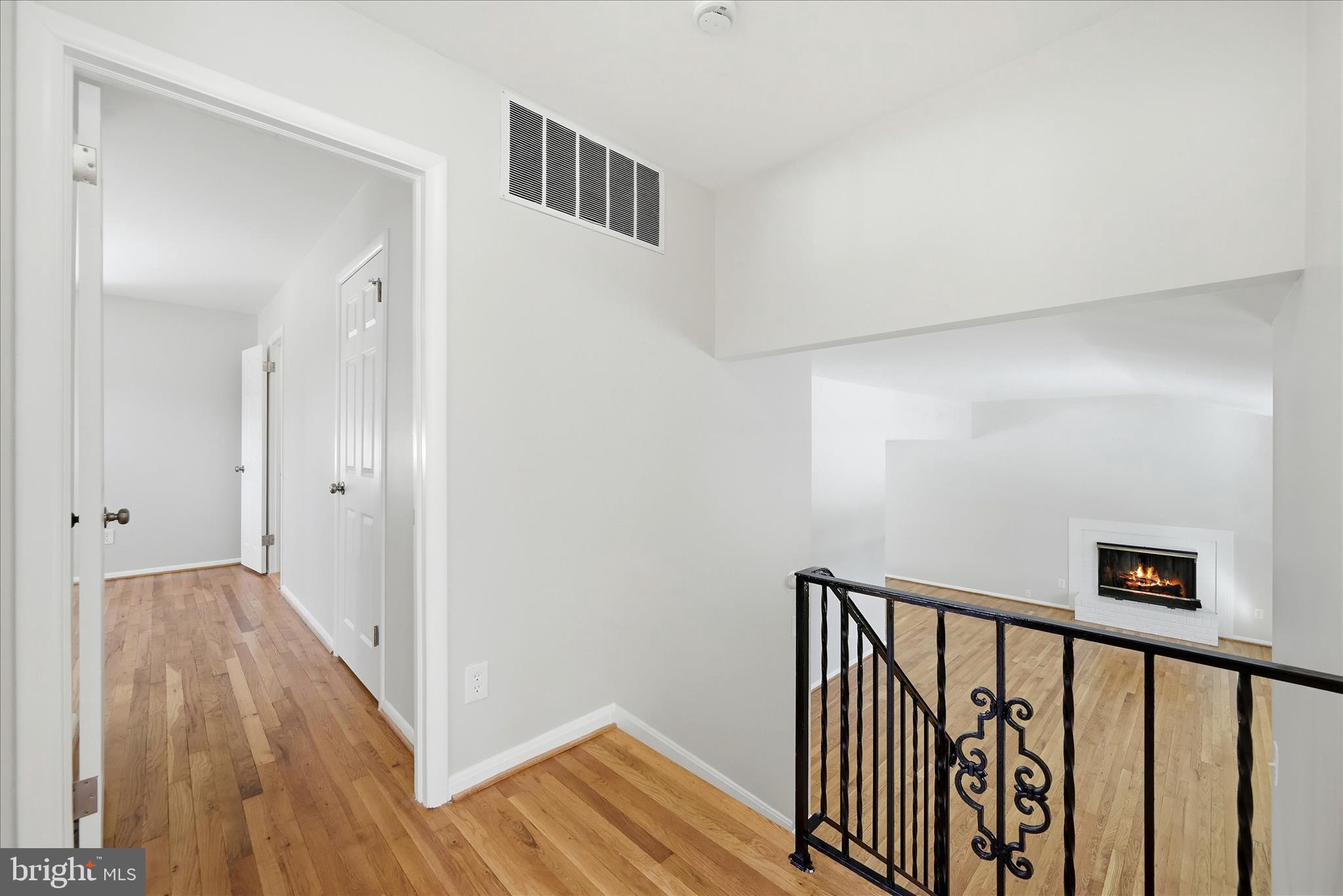 FAIRFAX COUNTRY CLUB ESTATES - Residential