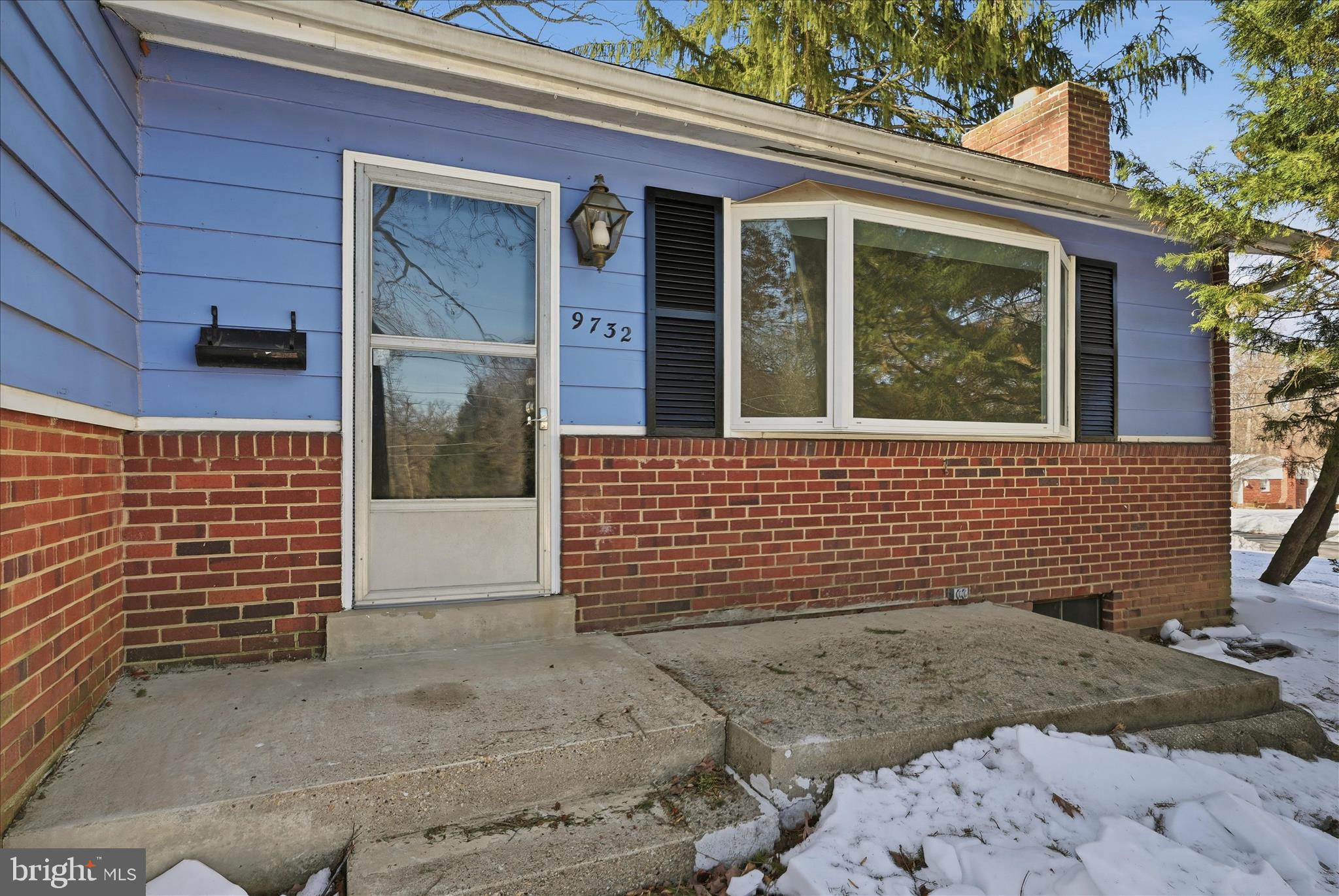 FAIRFAX COUNTRY CLUB ESTATES - Residential