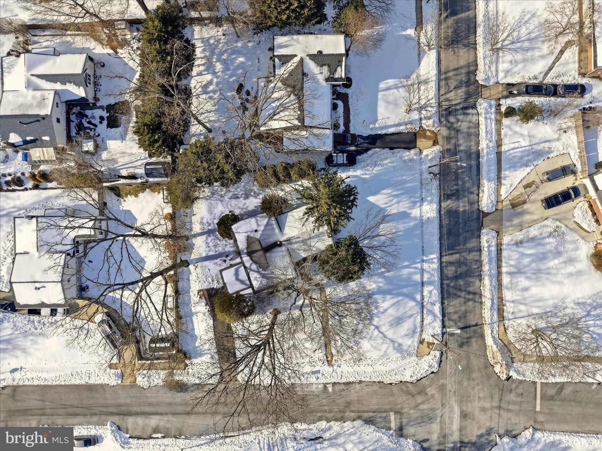 FAIRFAX COUNTRY CLUB ESTATES - Residential