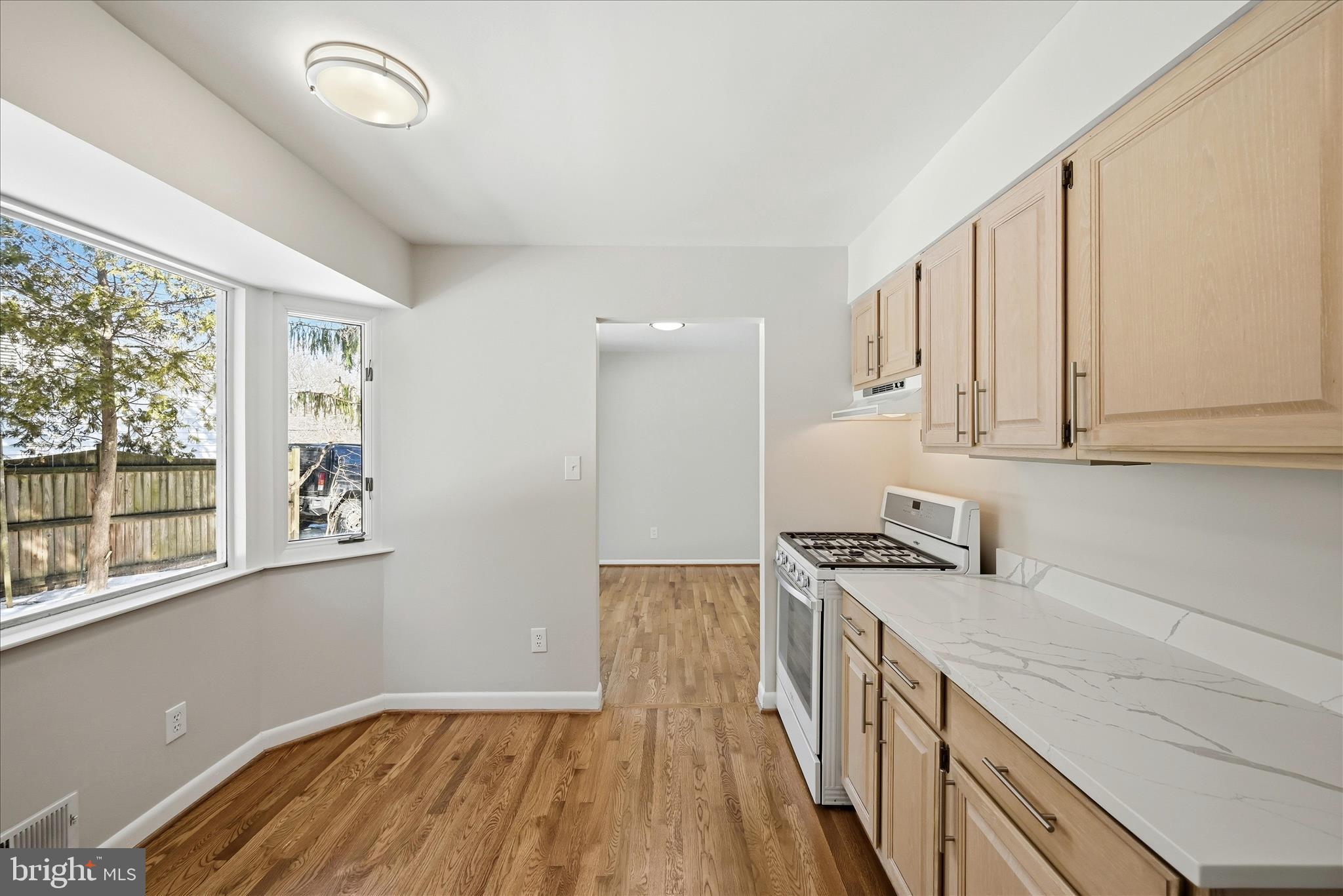 FAIRFAX COUNTRY CLUB ESTATES - Residential