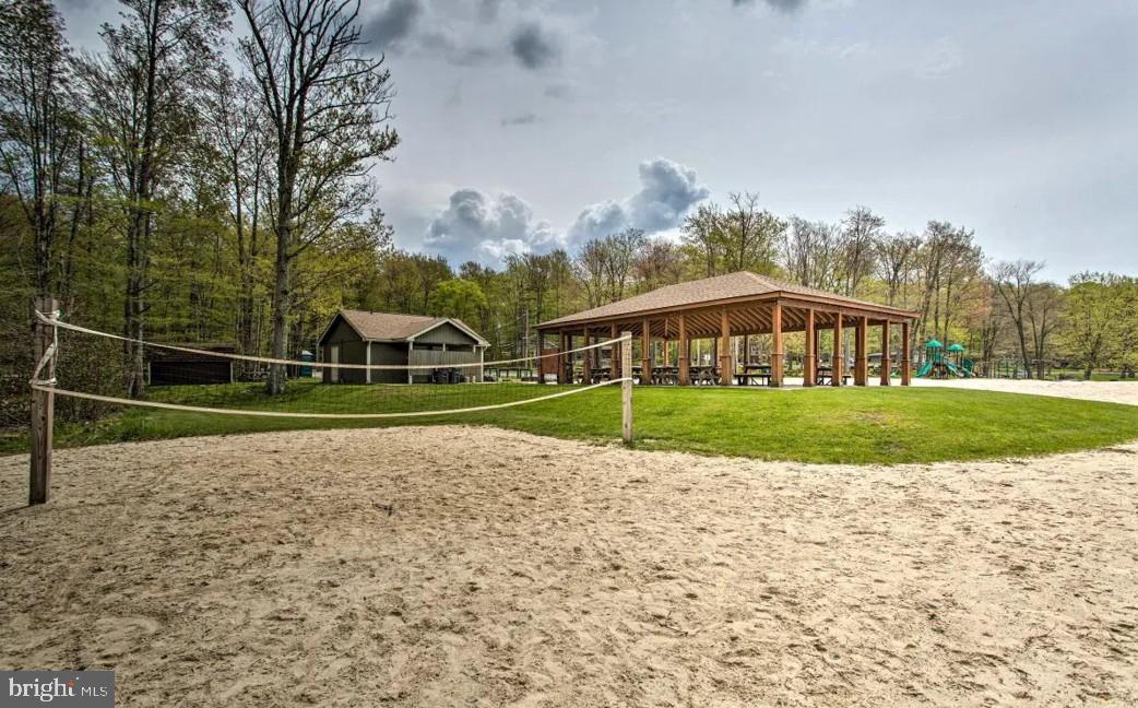 LOCUST LAKE VILLAGE - Residential