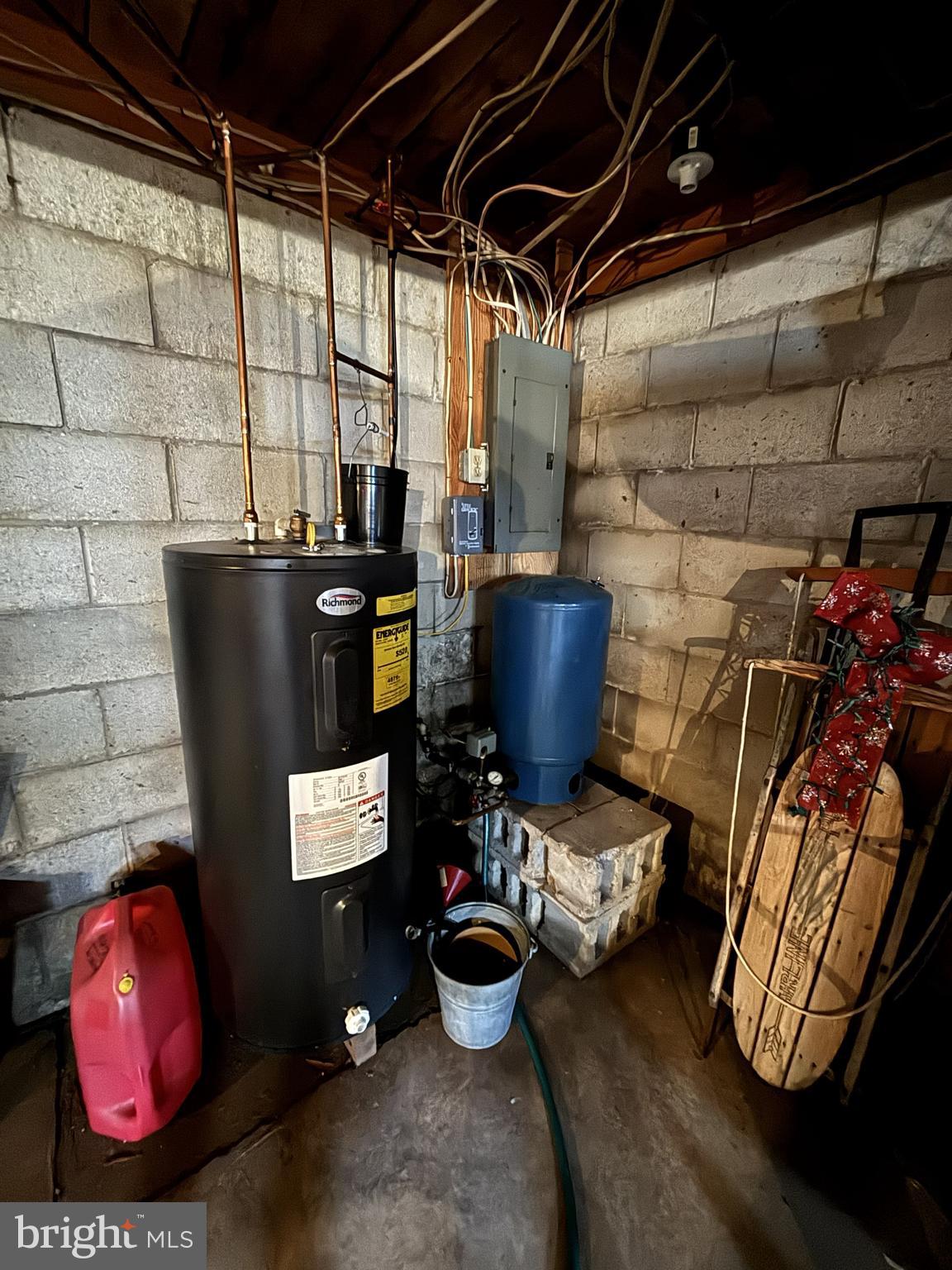 LOCUST LAKE VILLAGE - Residential