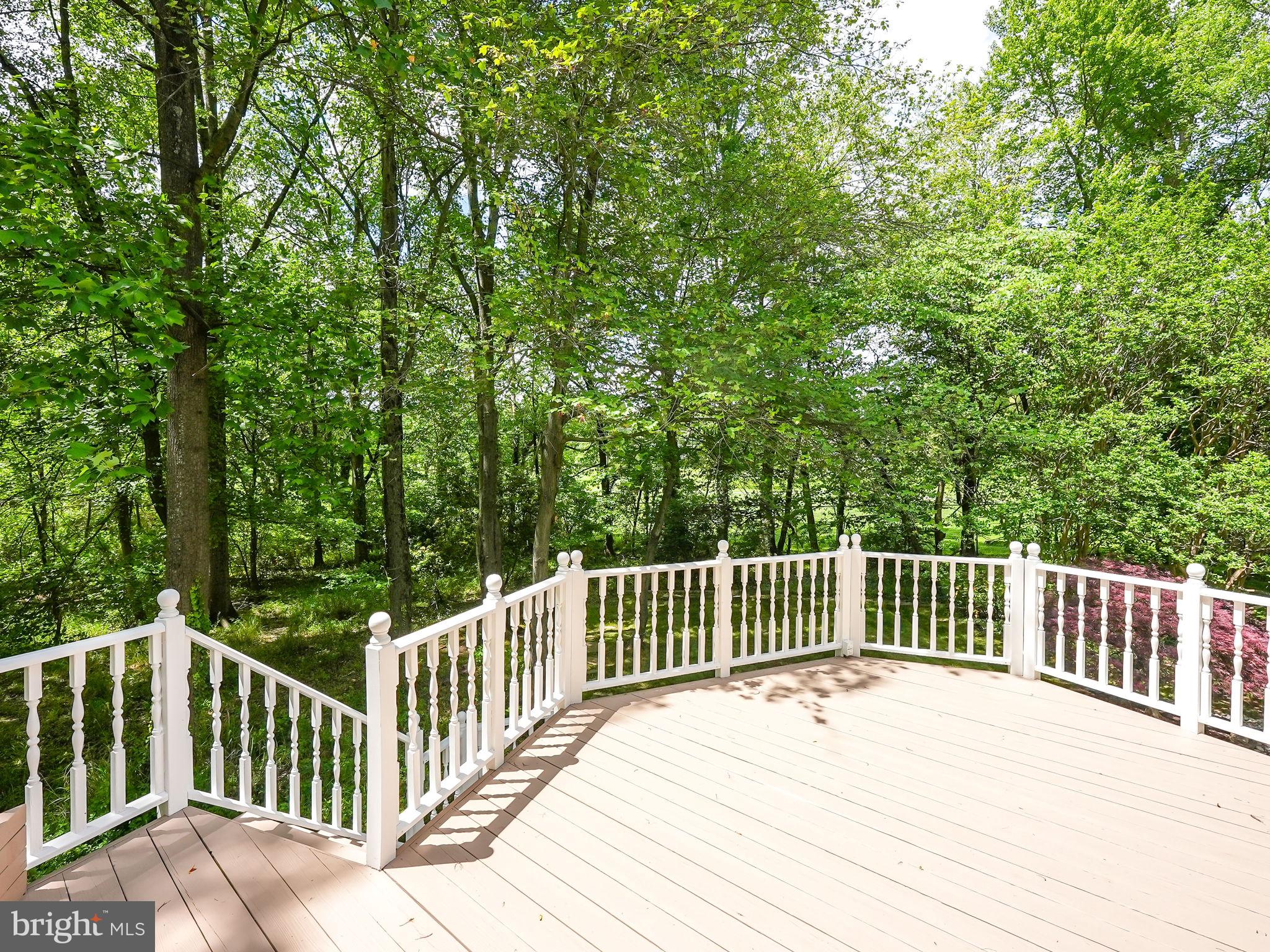 HOLLY CREST - Residential